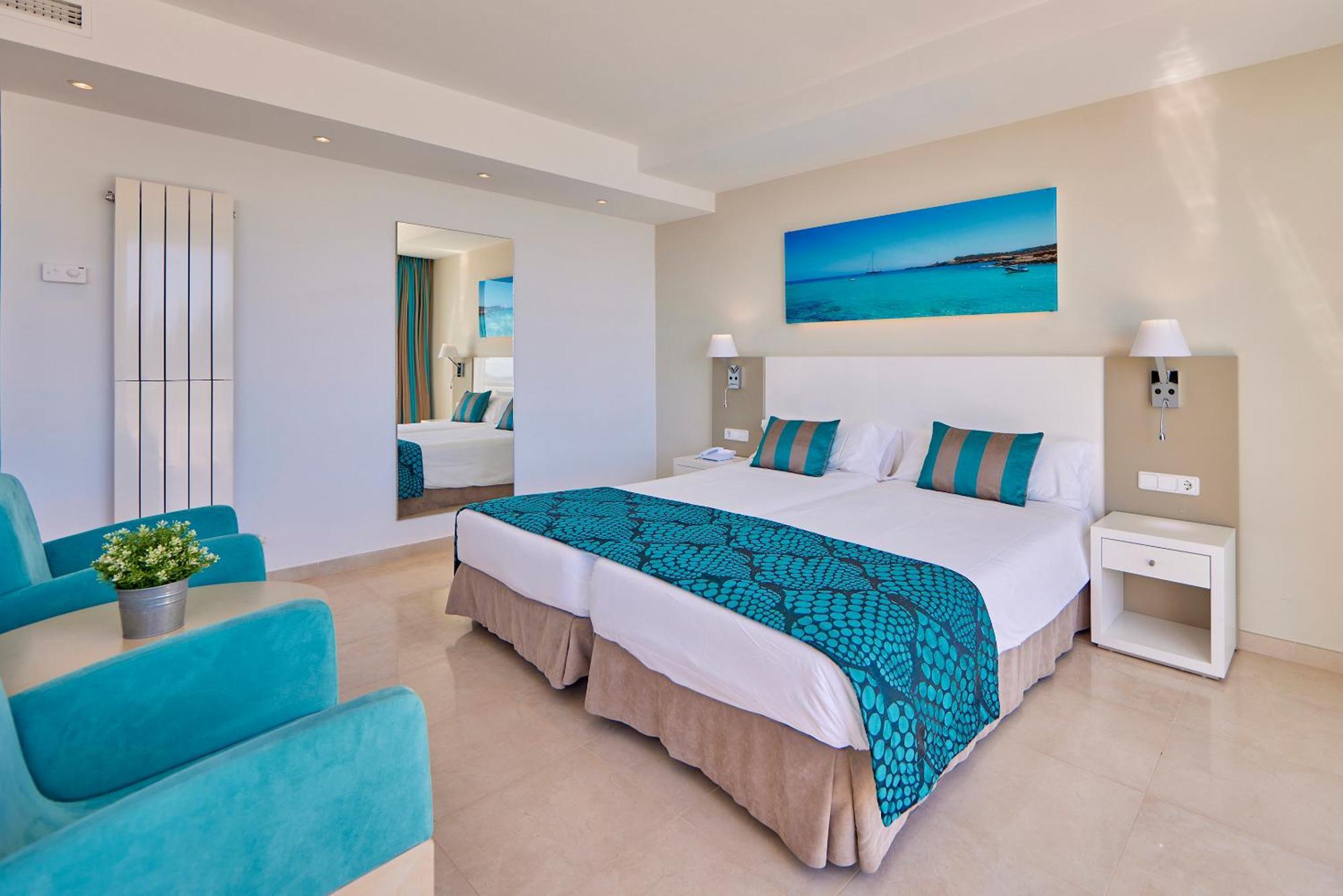 Apartament typu Junior Suite z widokiem na morze