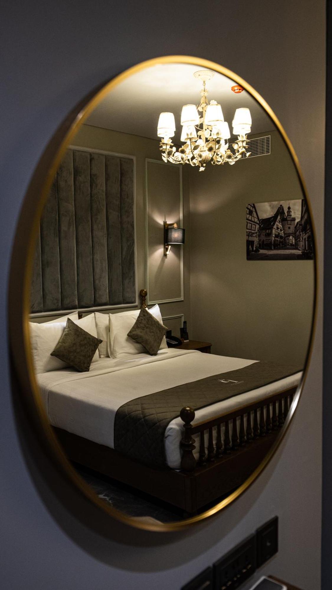 Presidential Suite