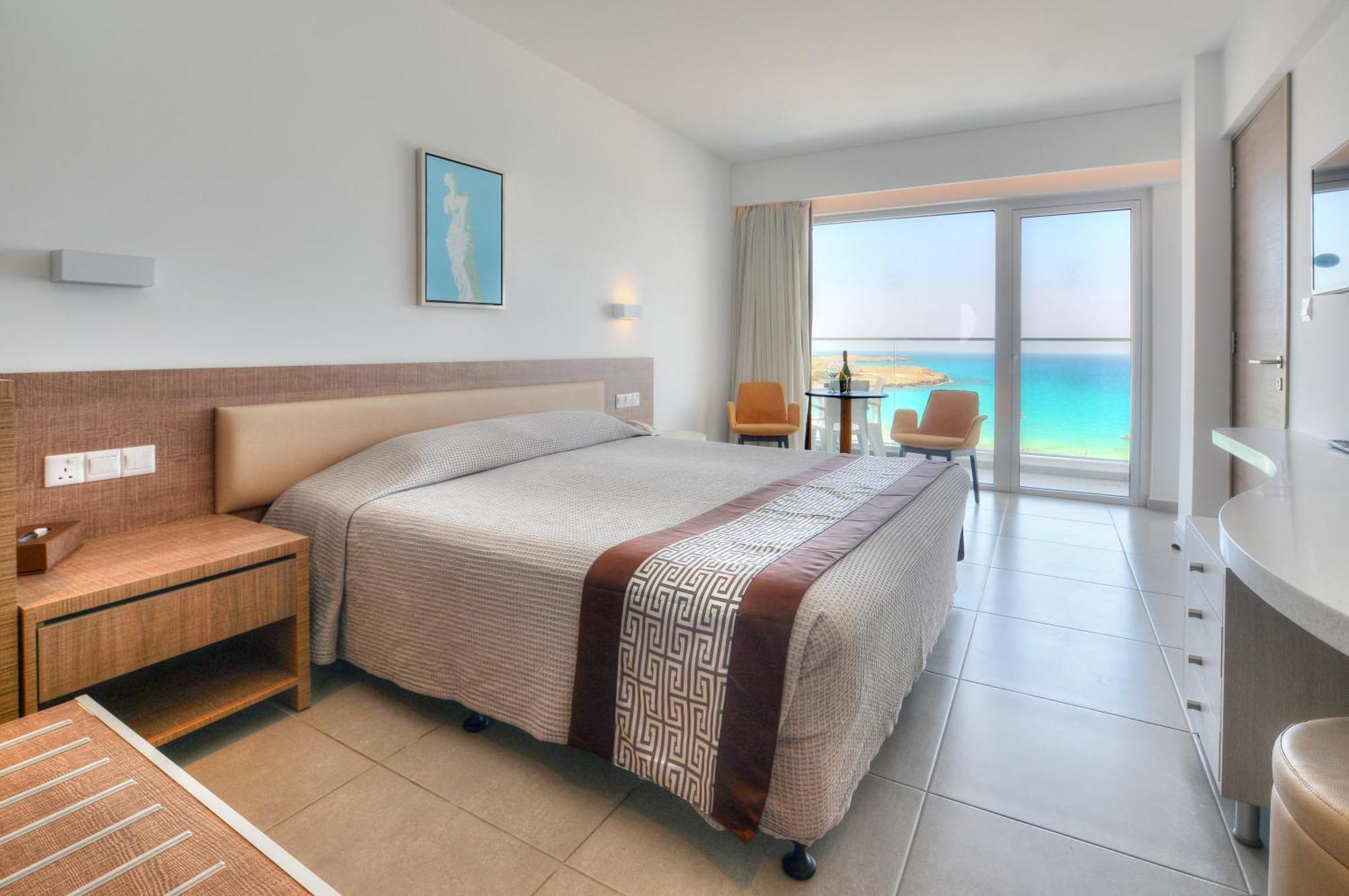 Deluxe Single Room Sea View