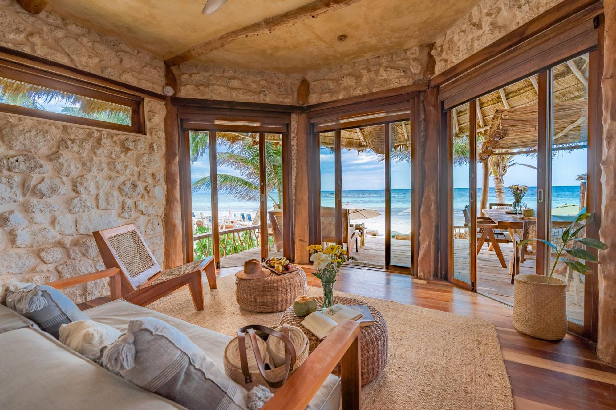 Villa Beach Front