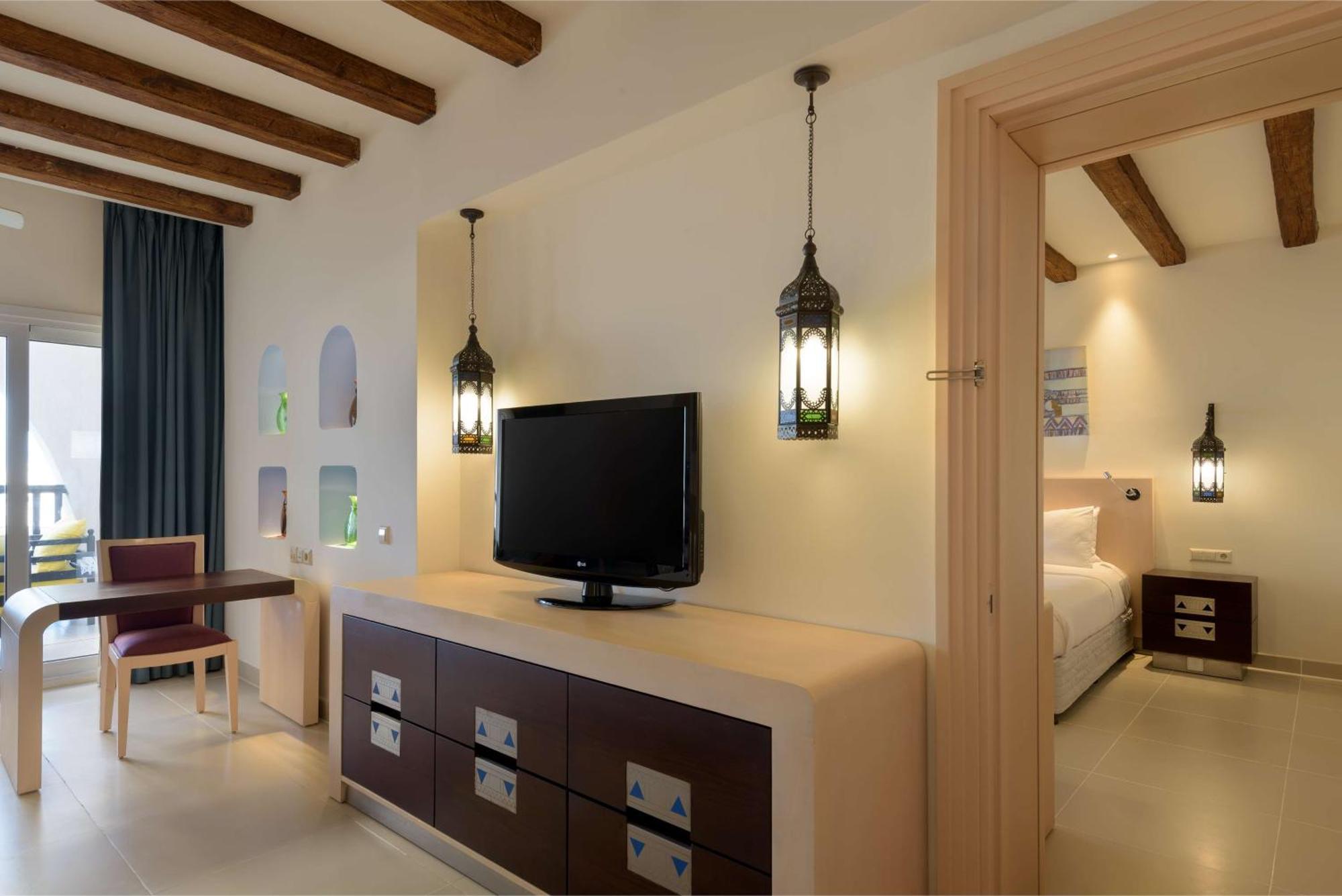 Family Connecting Rooms