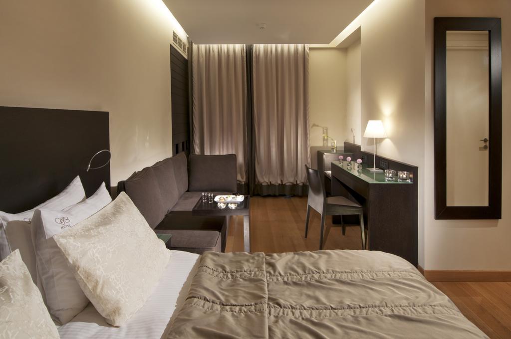 Junior Suite Private Terrace