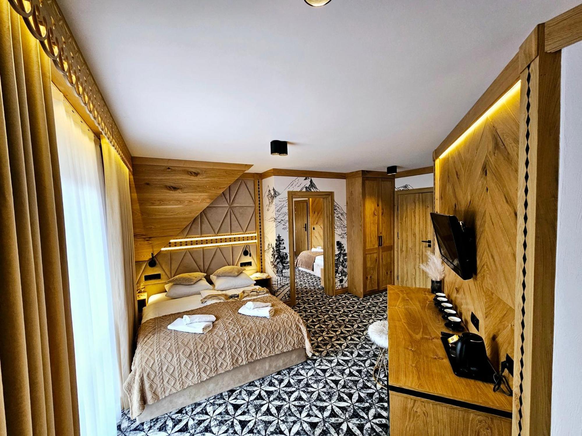 Premium Studio with balcony and mountain view no. 22,1567117226:JPEG