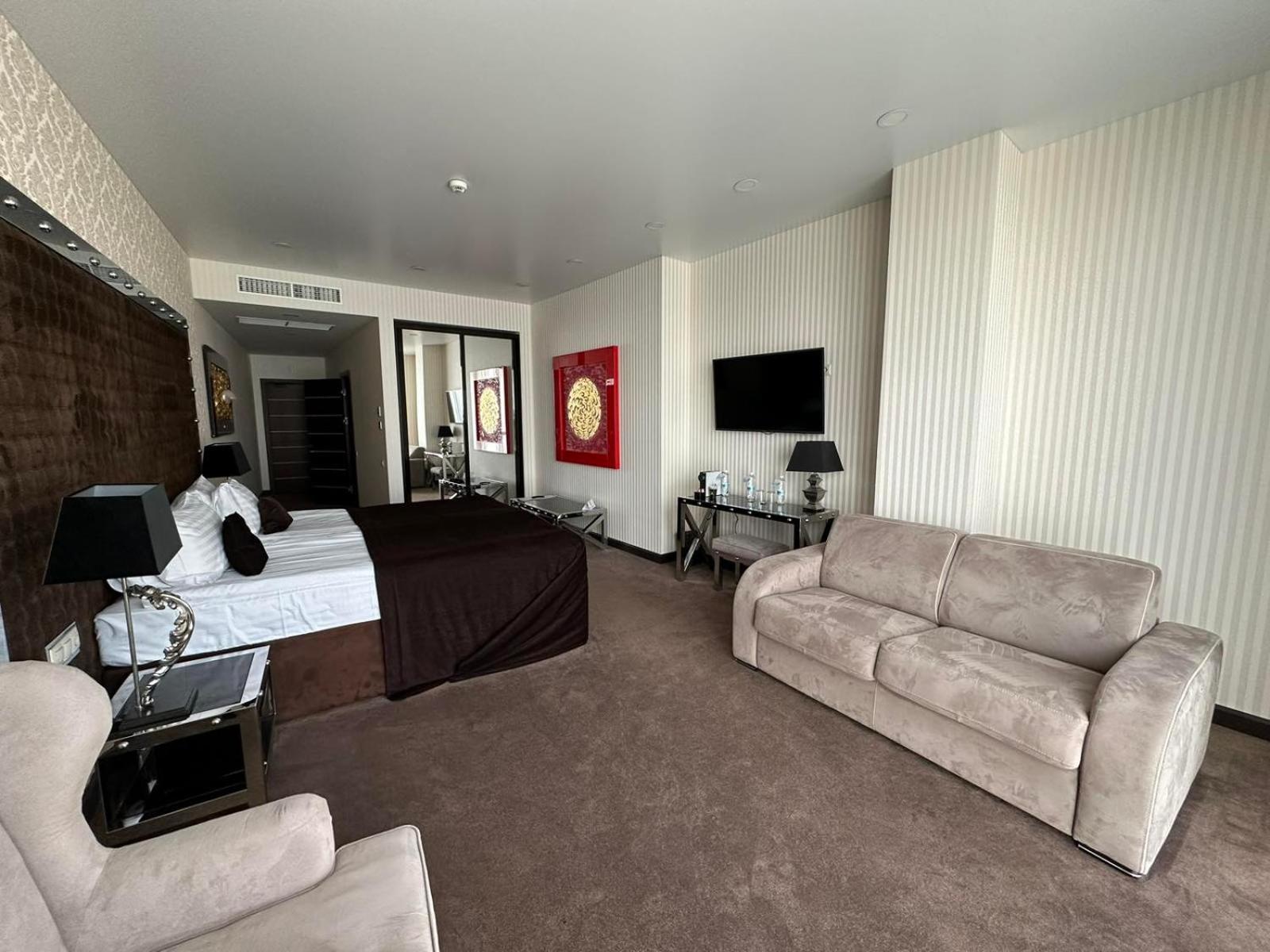 Deluxe Double or Twin Room Sea View