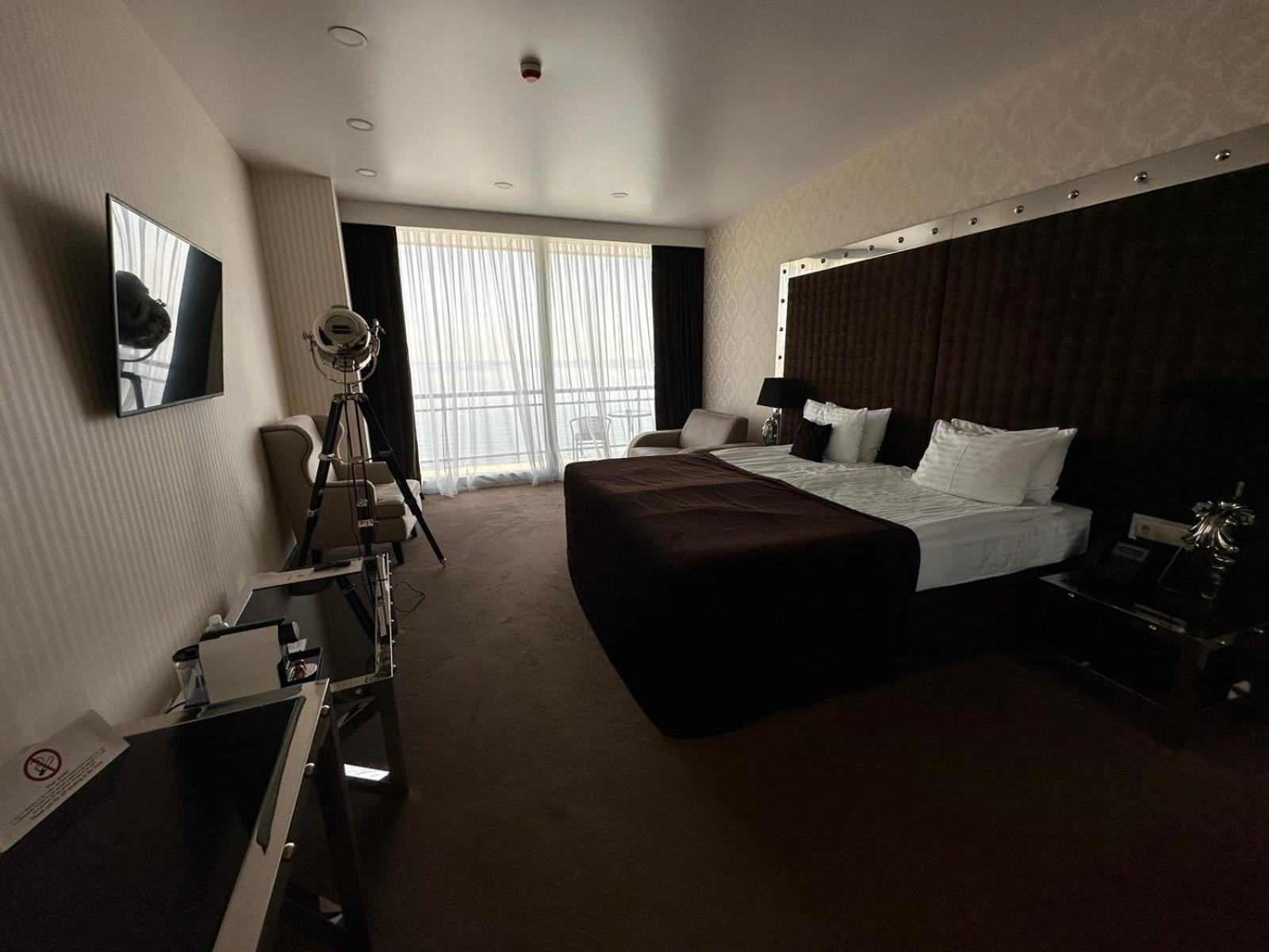 Deluxe Double or Twin Room Balcony Sea View