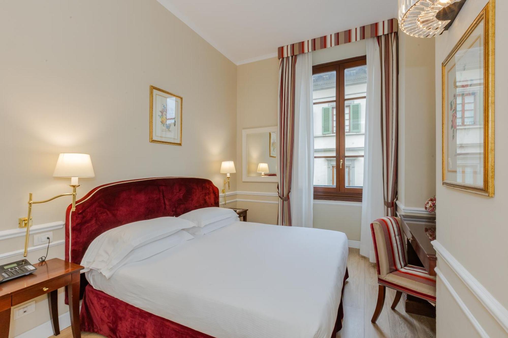 Classic Double or Twin Room with City View,1709548987:JPEG