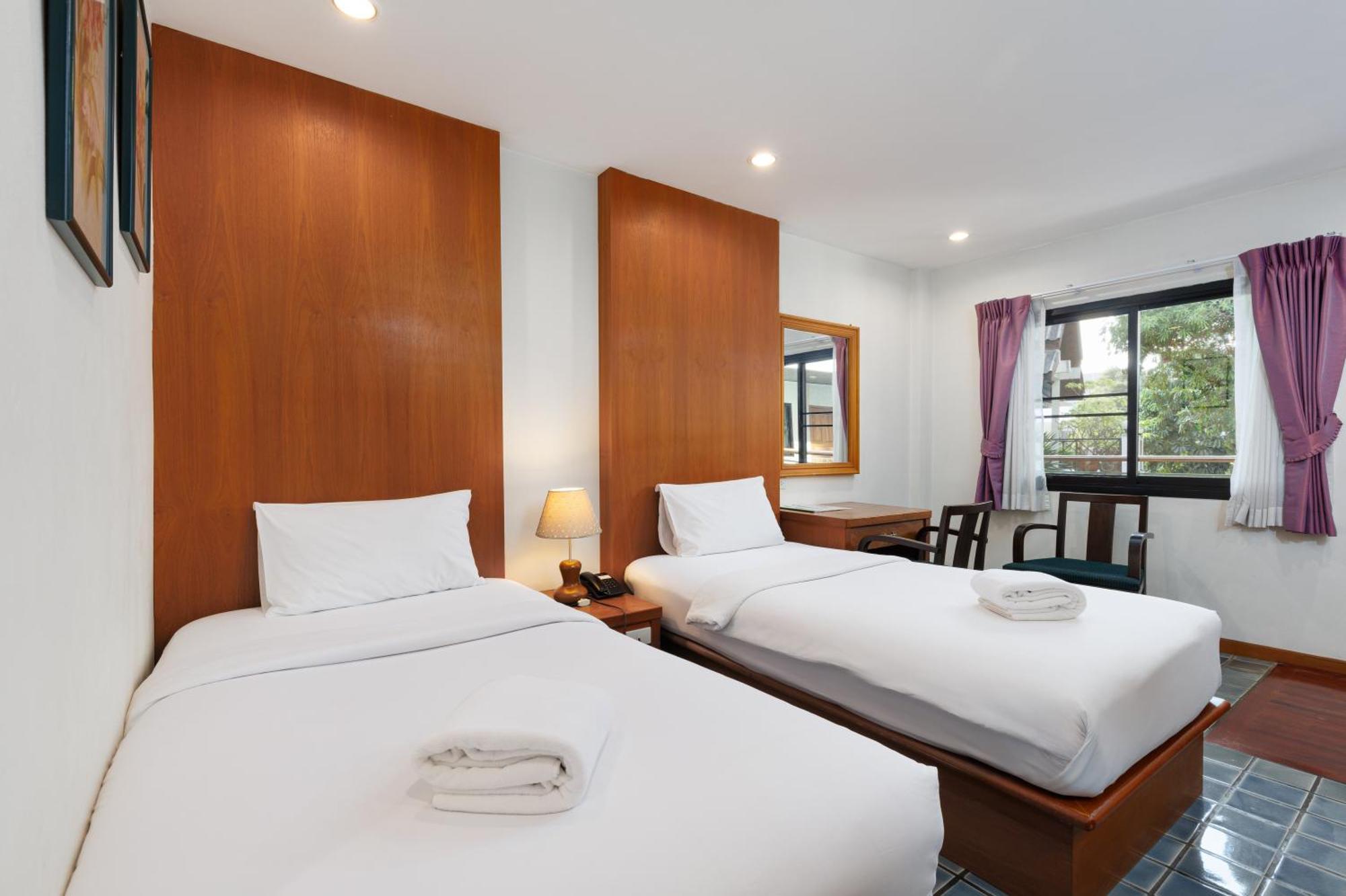 Standard Twin Room,1588195968:JPEG