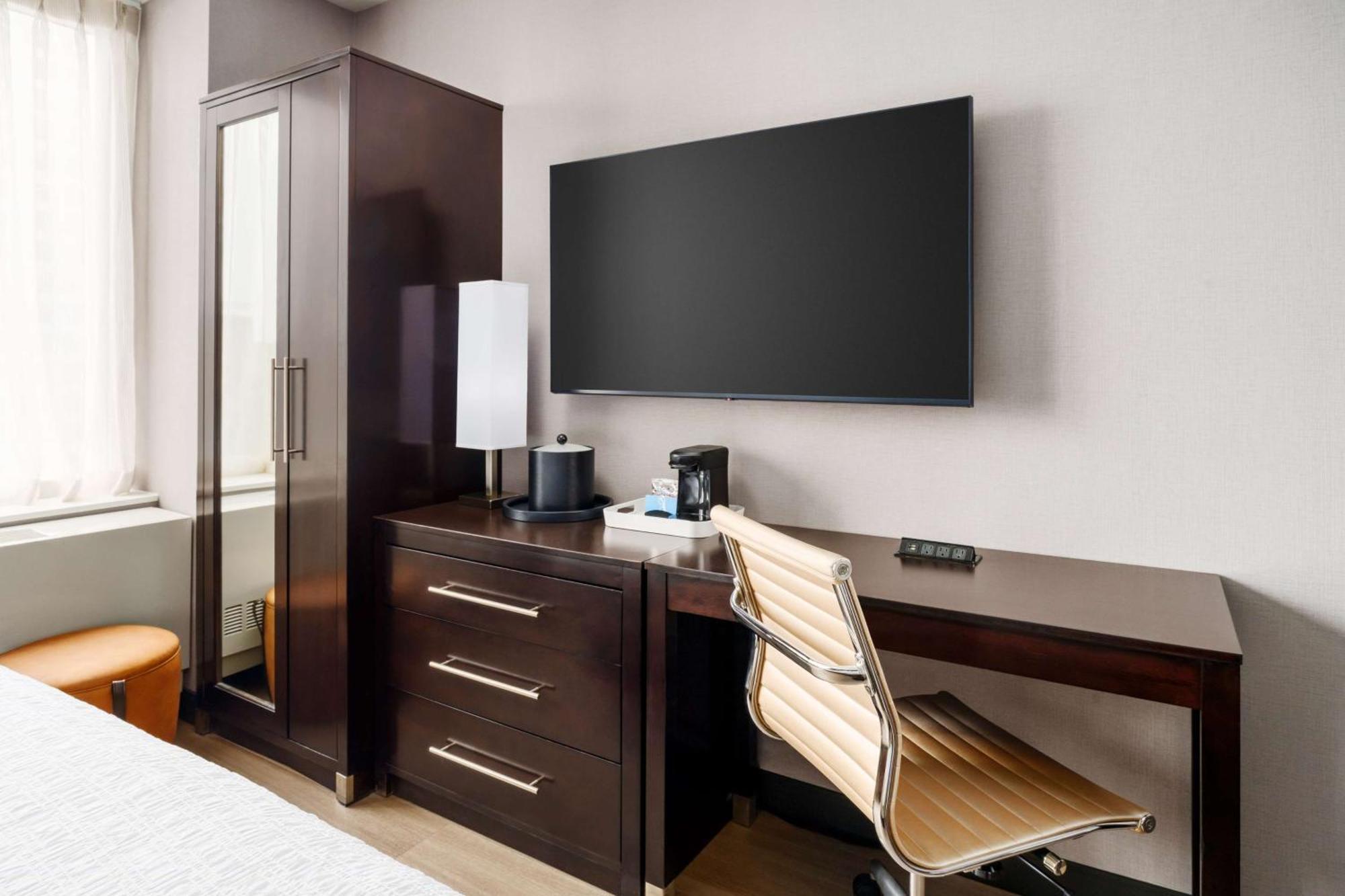 Double Room with Two Double Beds,1578410360:JPEG