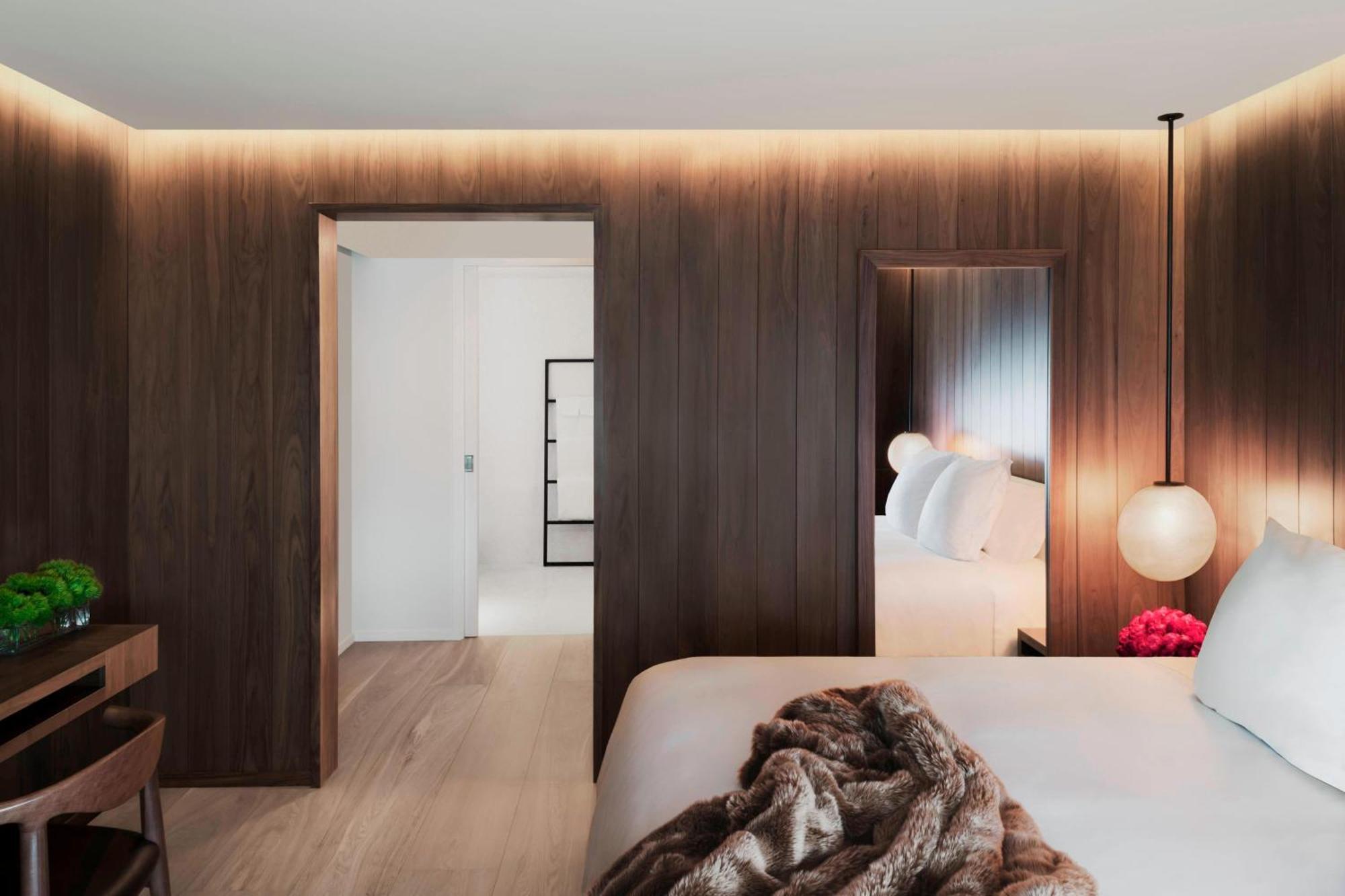 Superior King Room,1617471482:JPEG