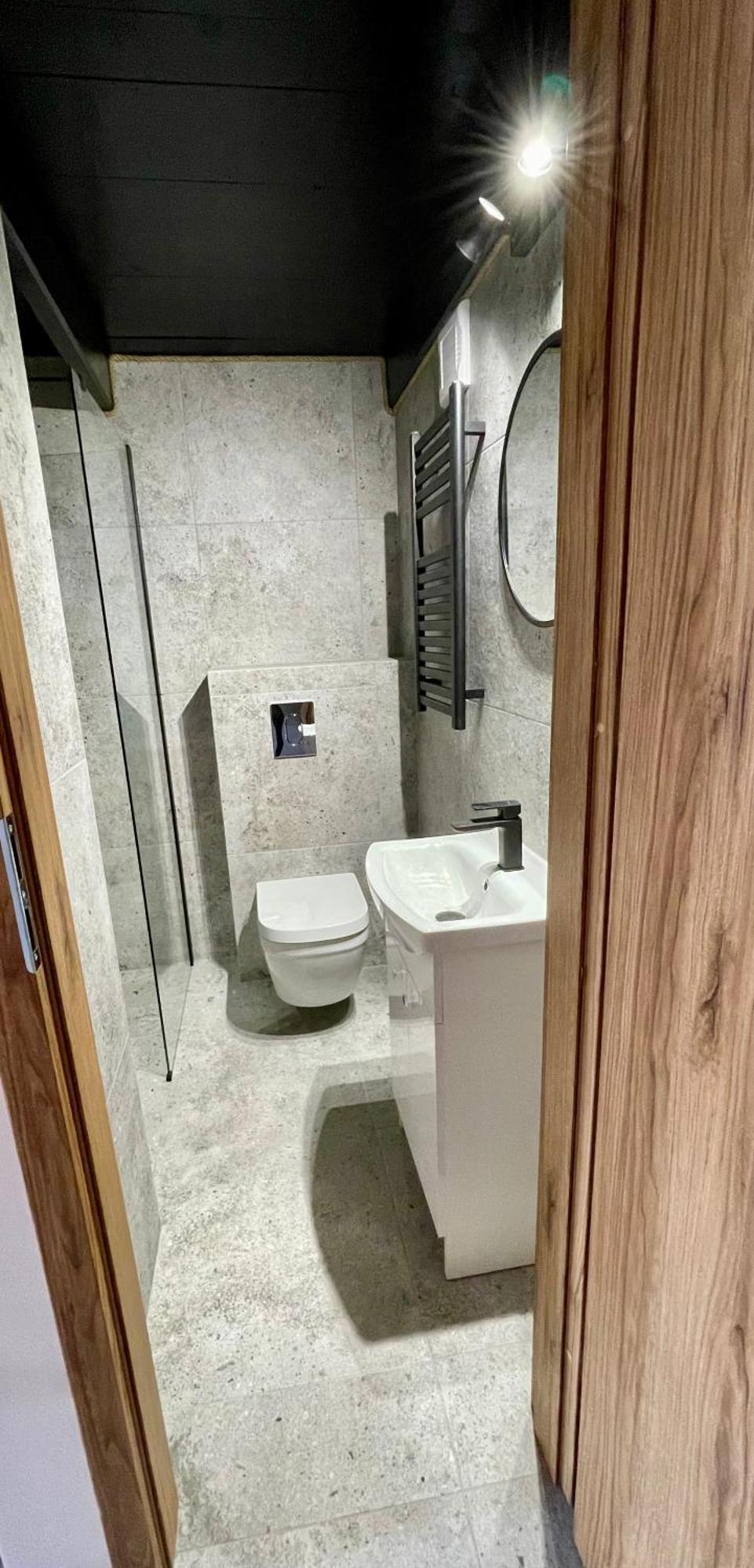 Family Room with Private Bathroom,1581268875:JPEG
