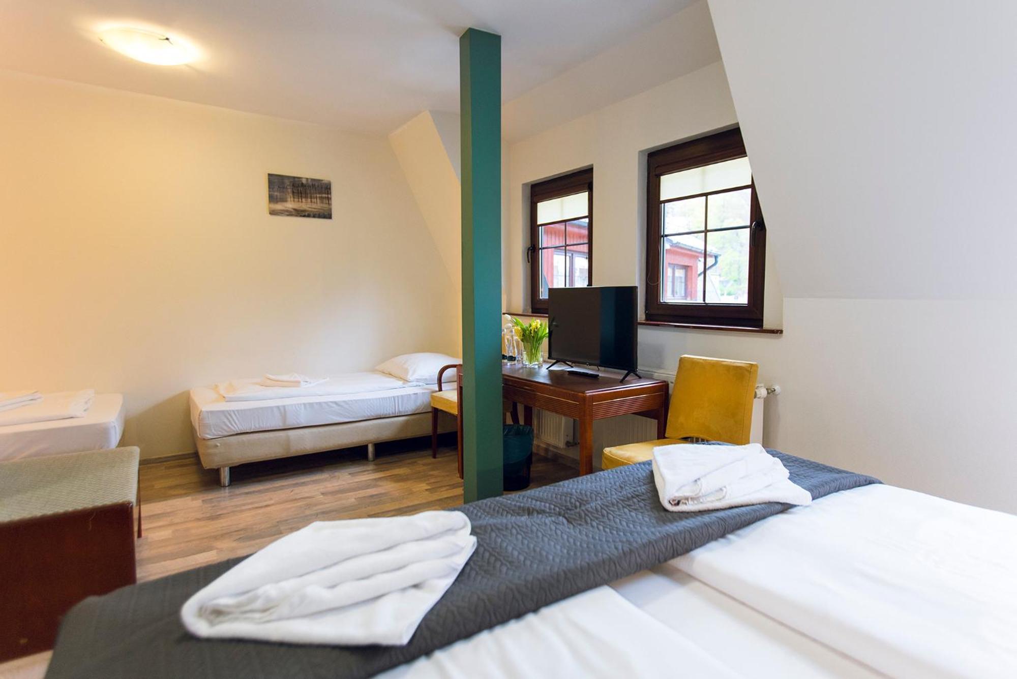 Quadruple Room,1583118252:JPEG