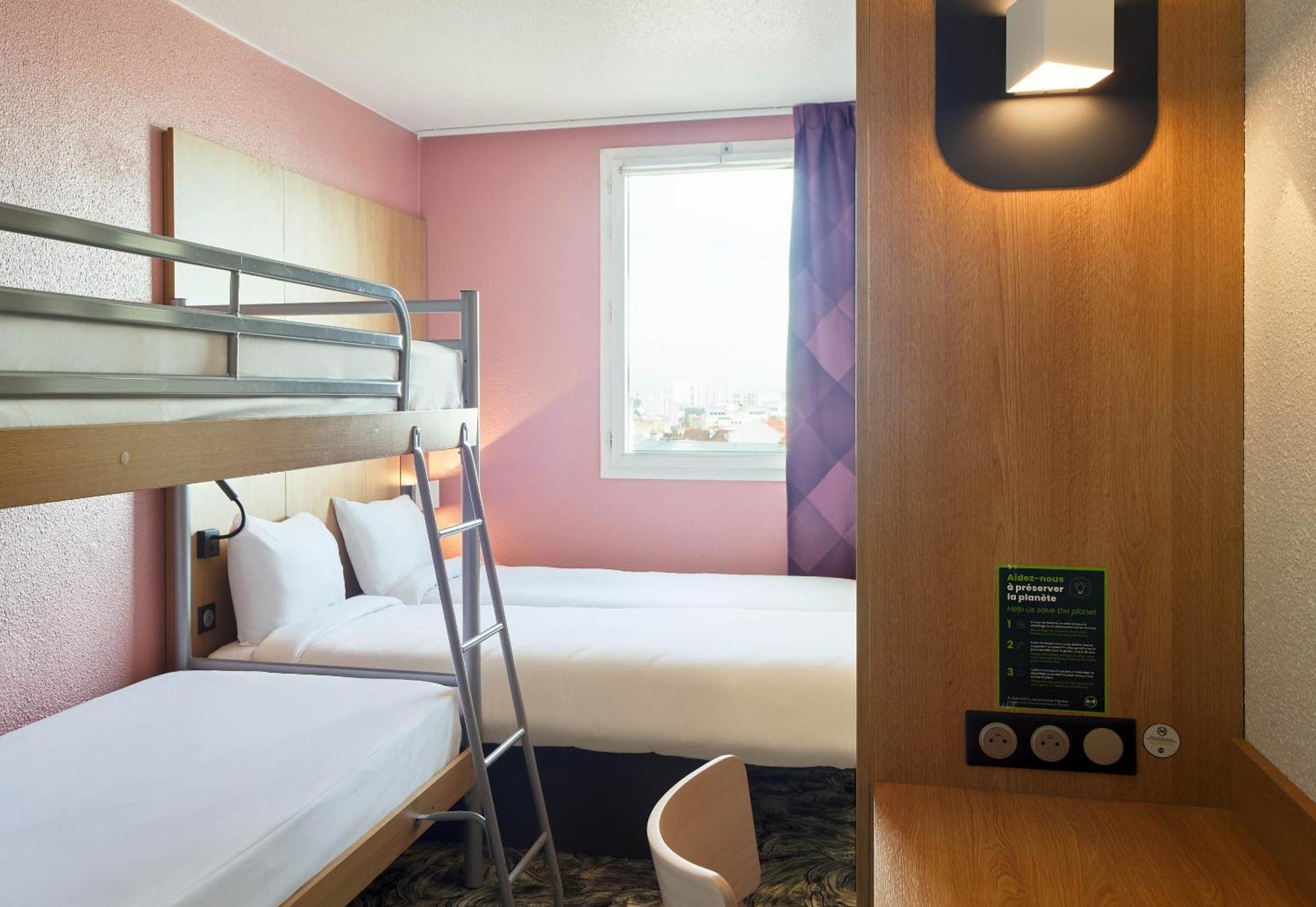 Quadruple Room Non-Smoking