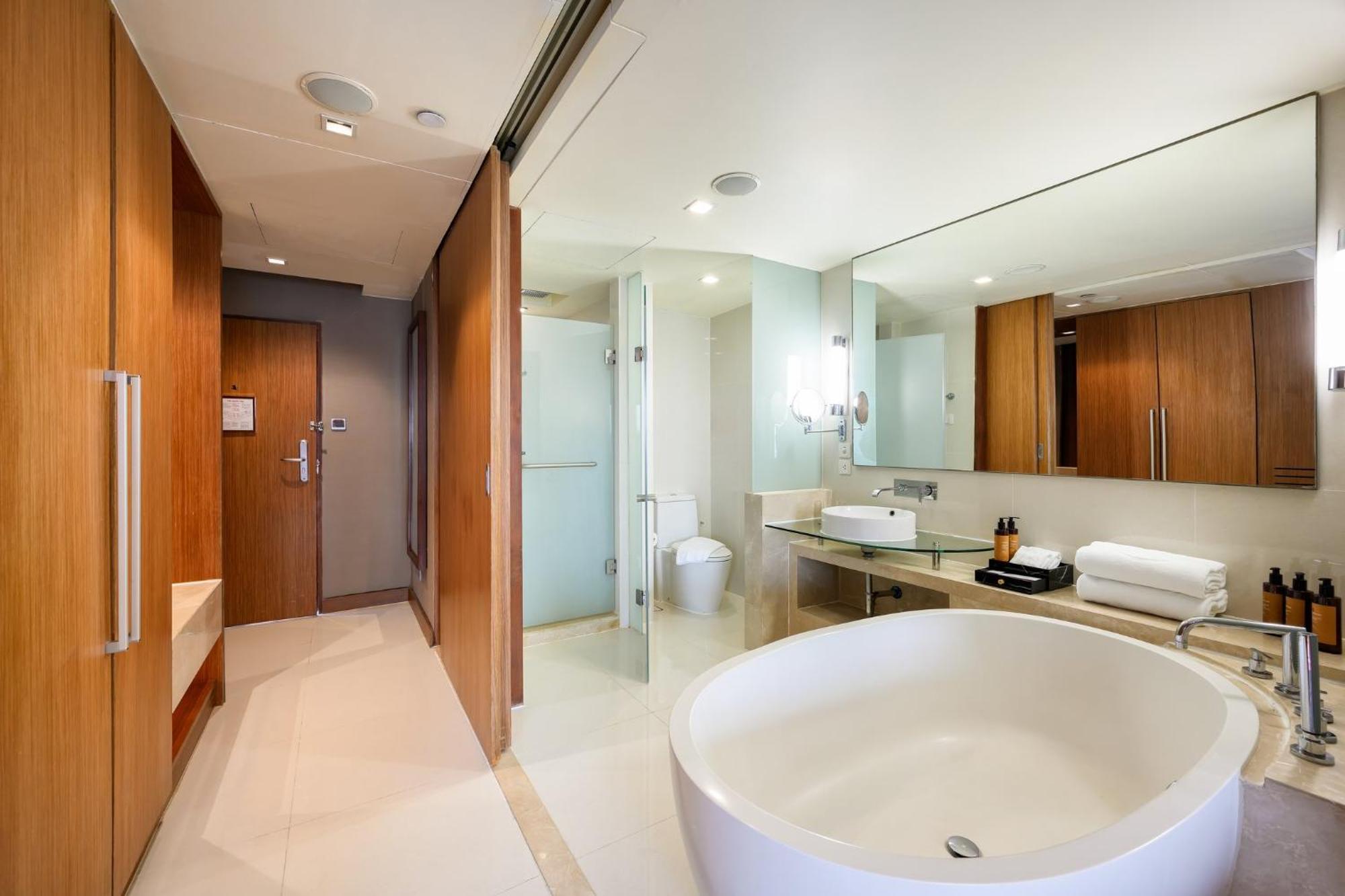 Premier Suite King,1587496734:JPEG