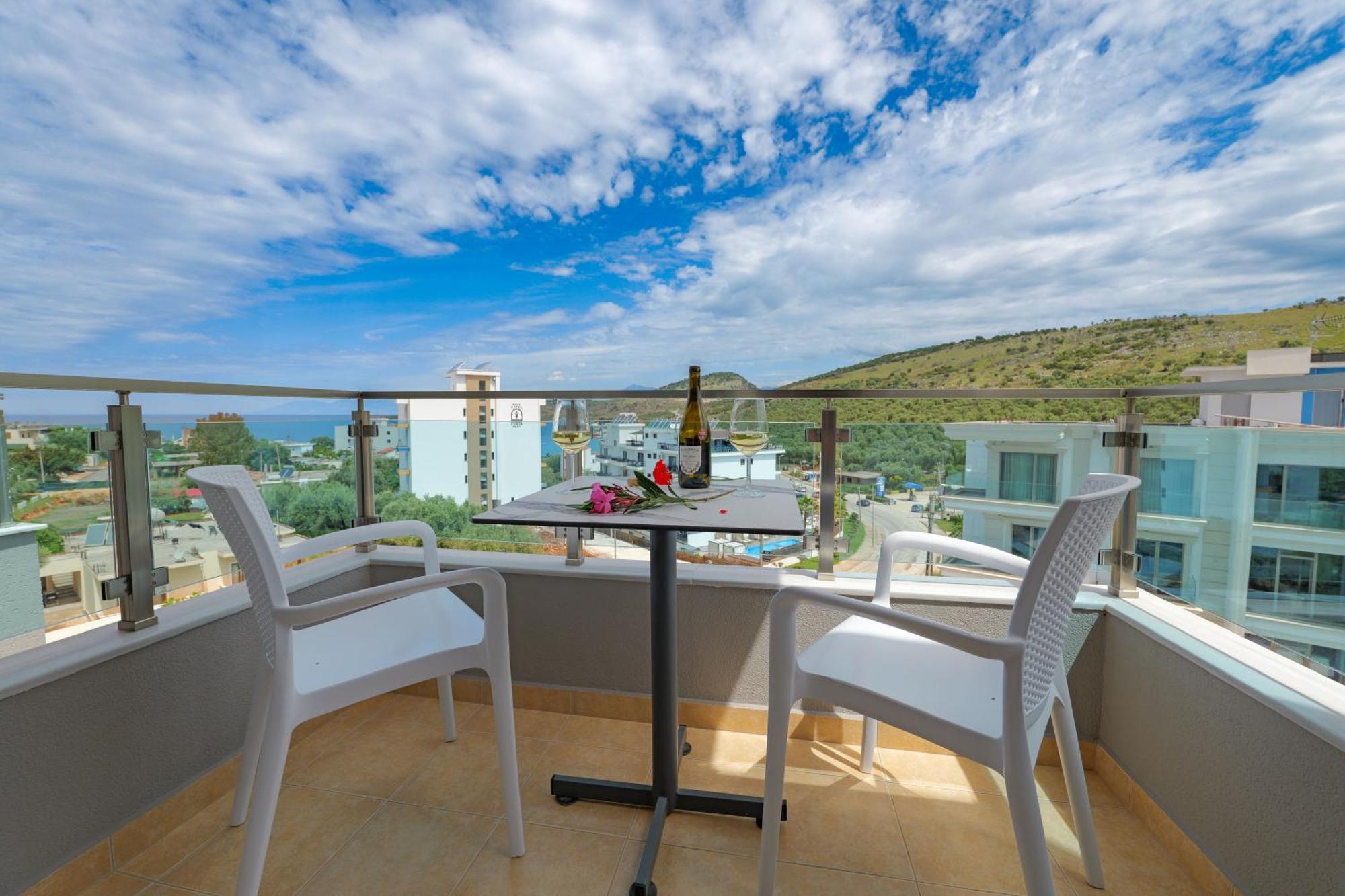 Triple Room Sea View