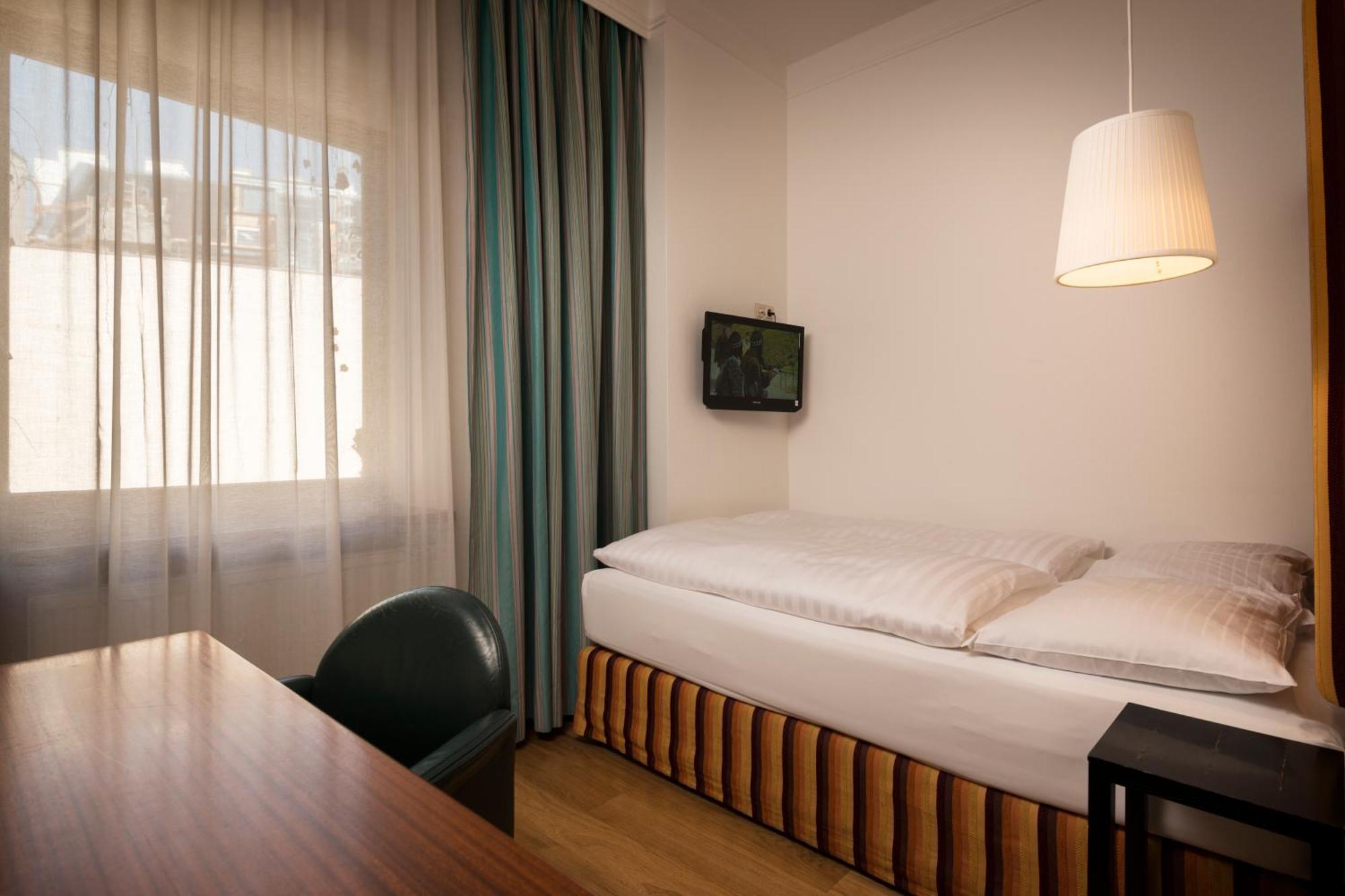 Superior Single Room