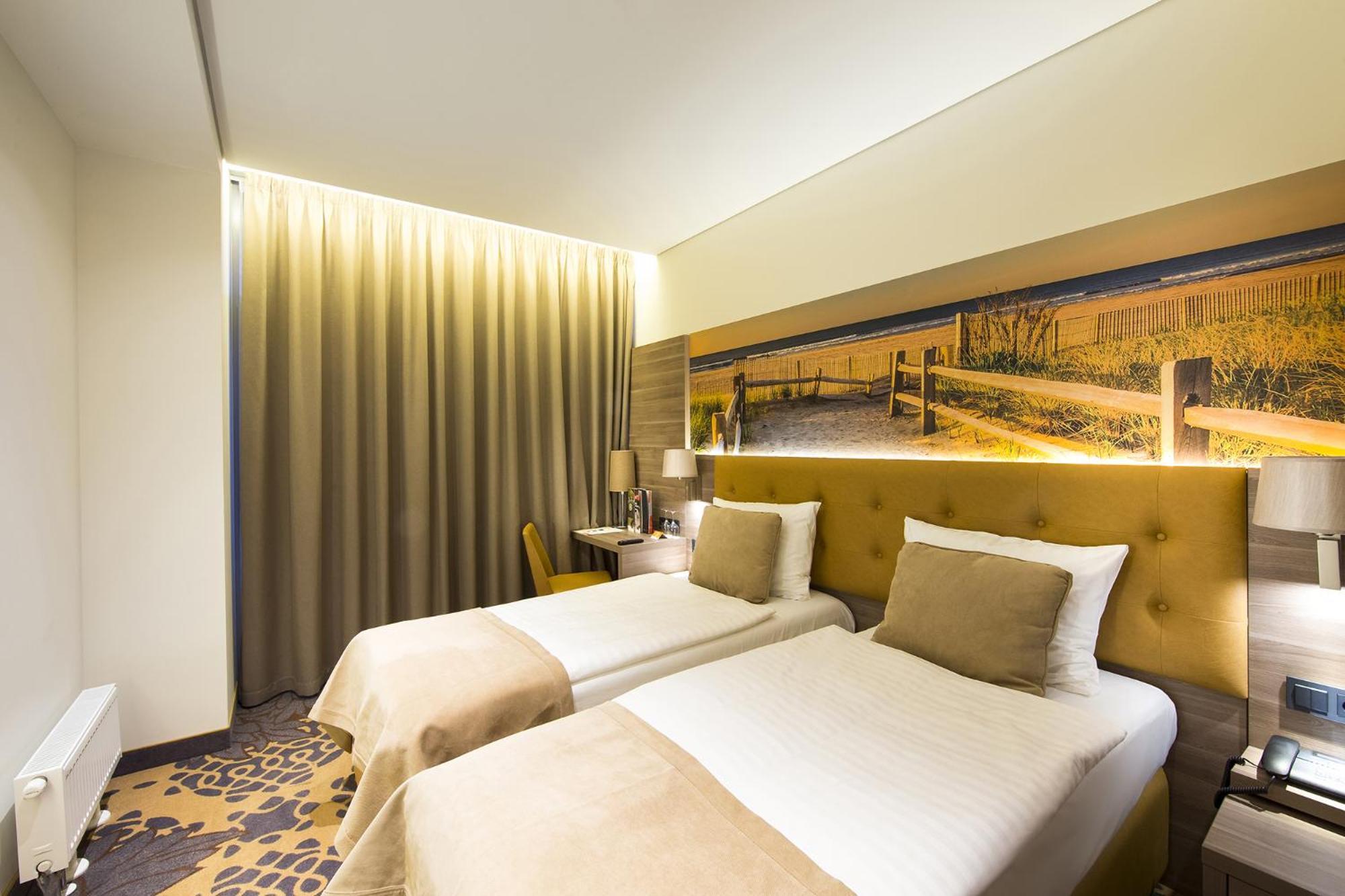 Standard Twin Room Spa Access