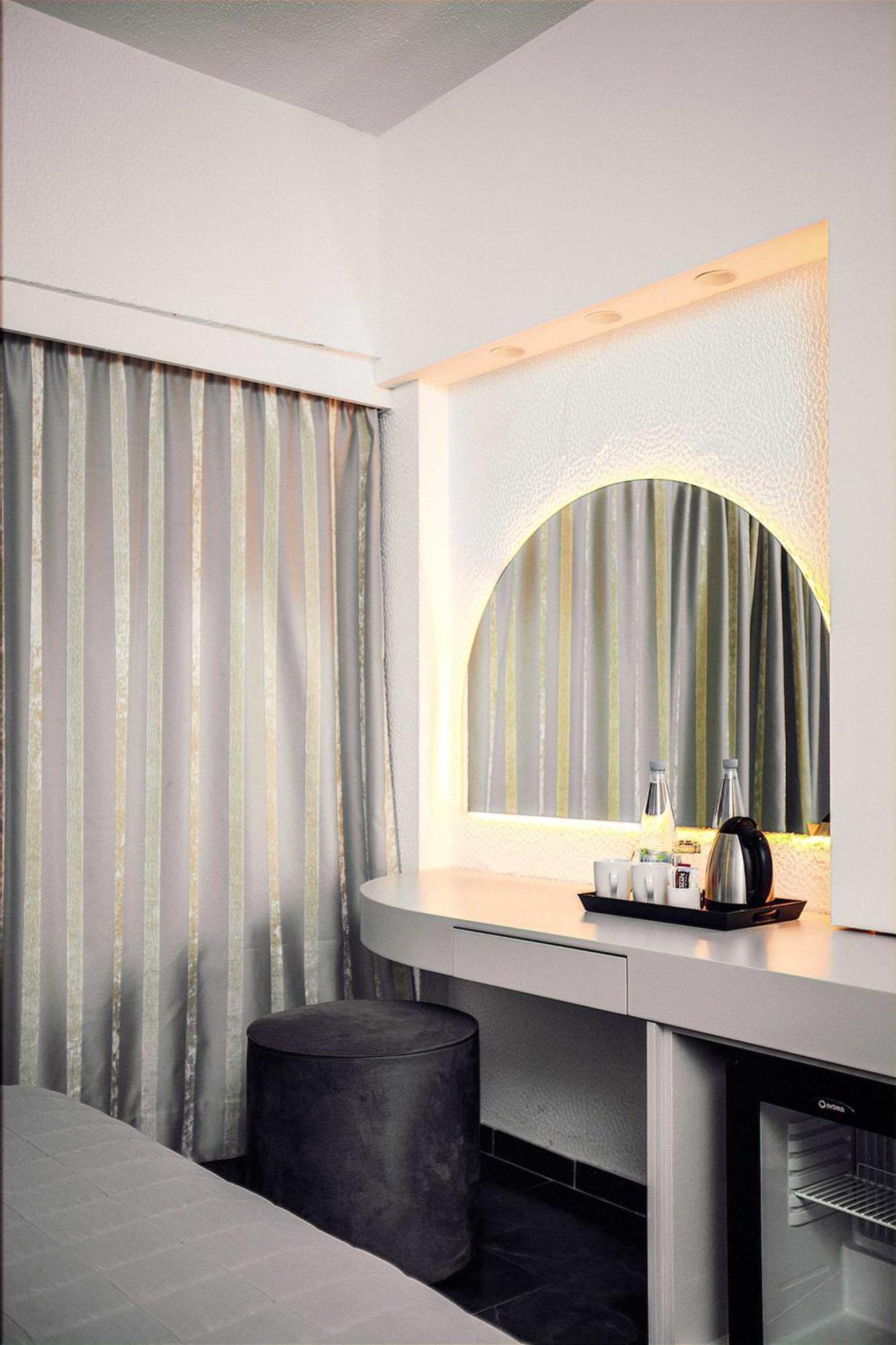 Family Interconnecting Room Balcony