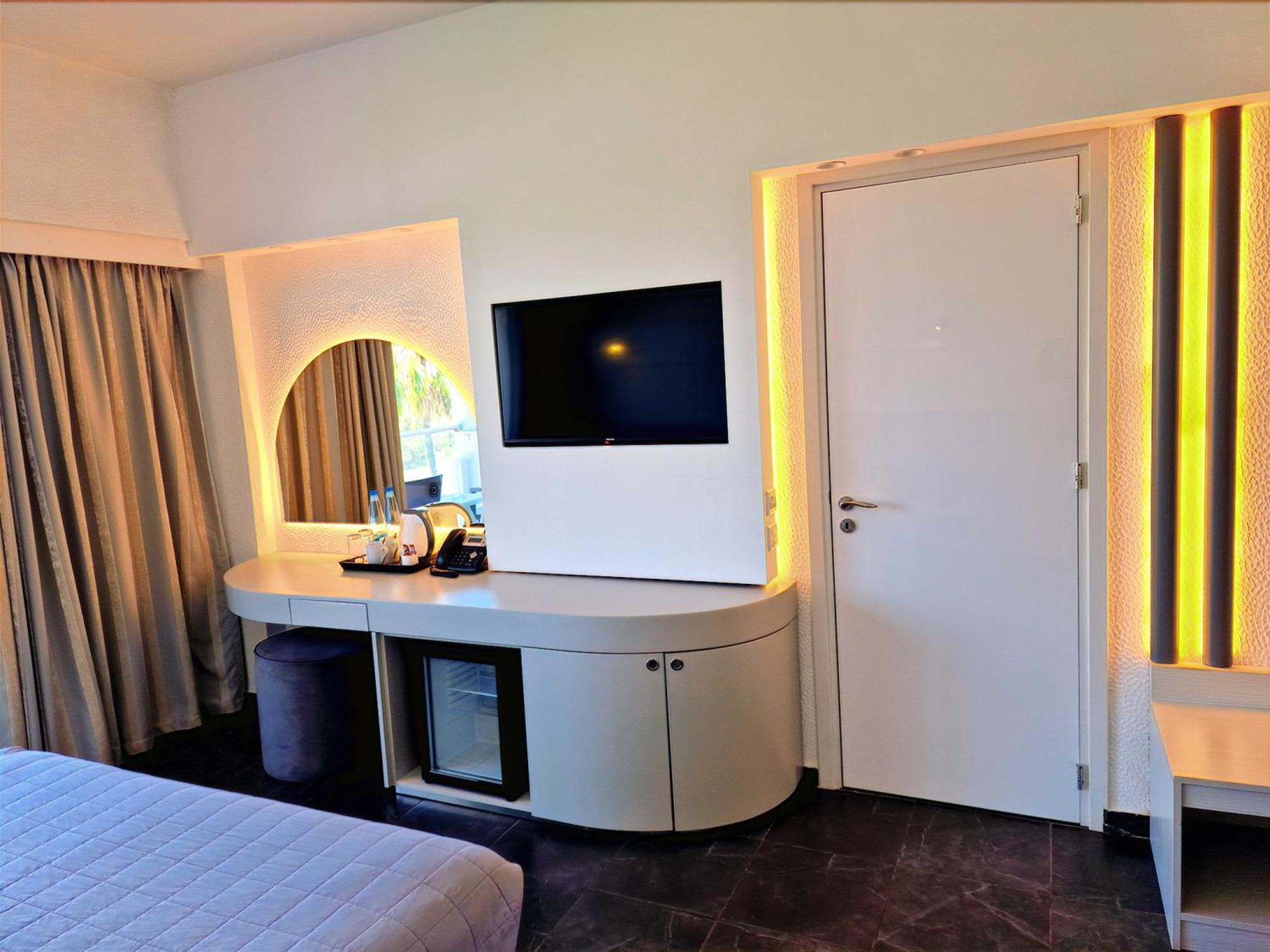 Family Interconnecting Room Balcony