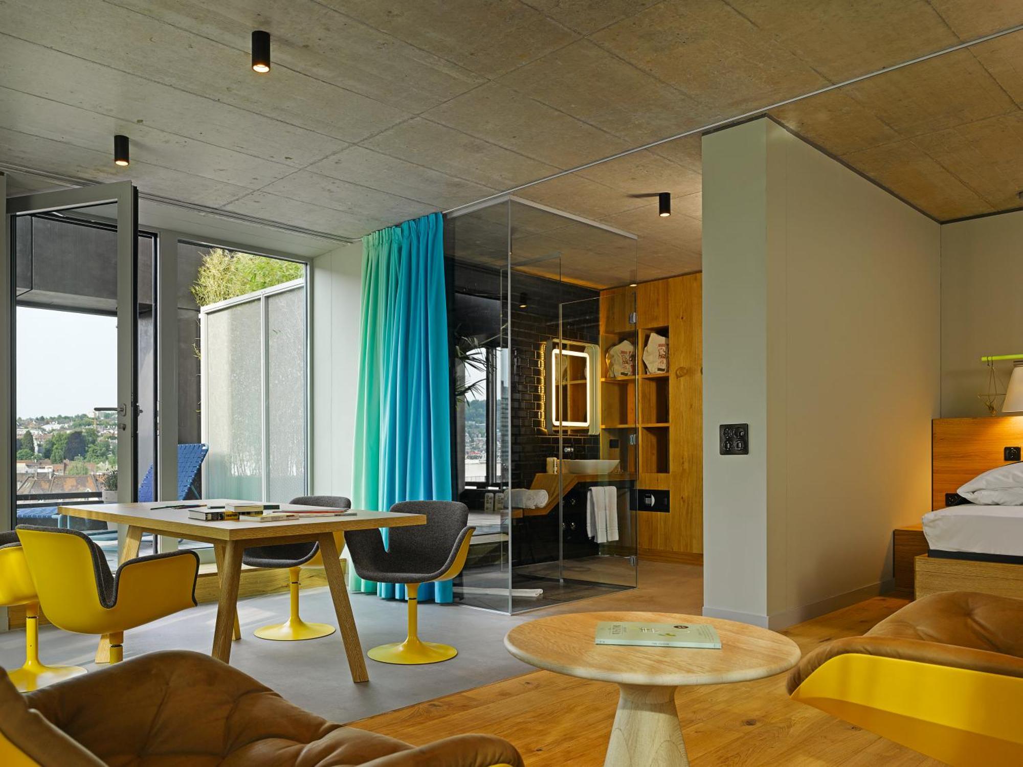 Suite