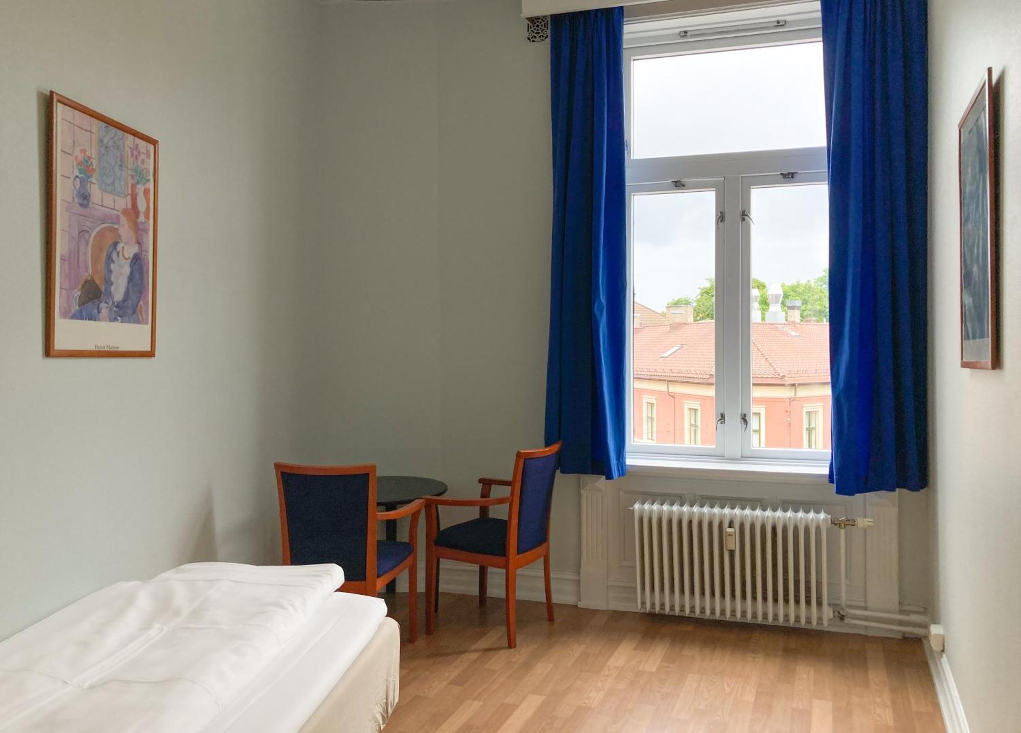 Budget Single Room