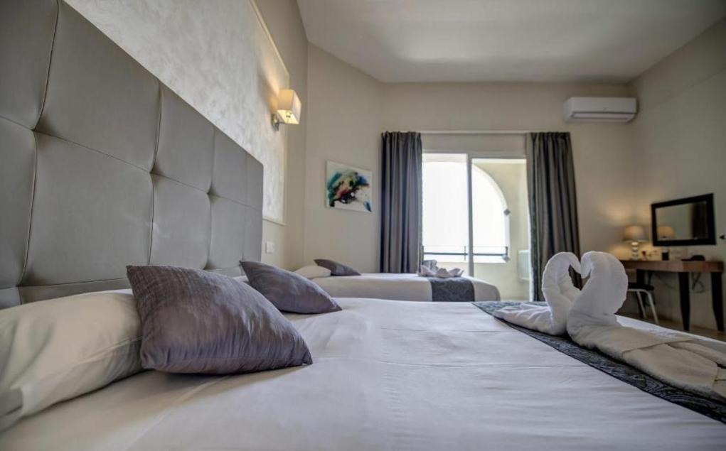 Quadruple Room Sea View
