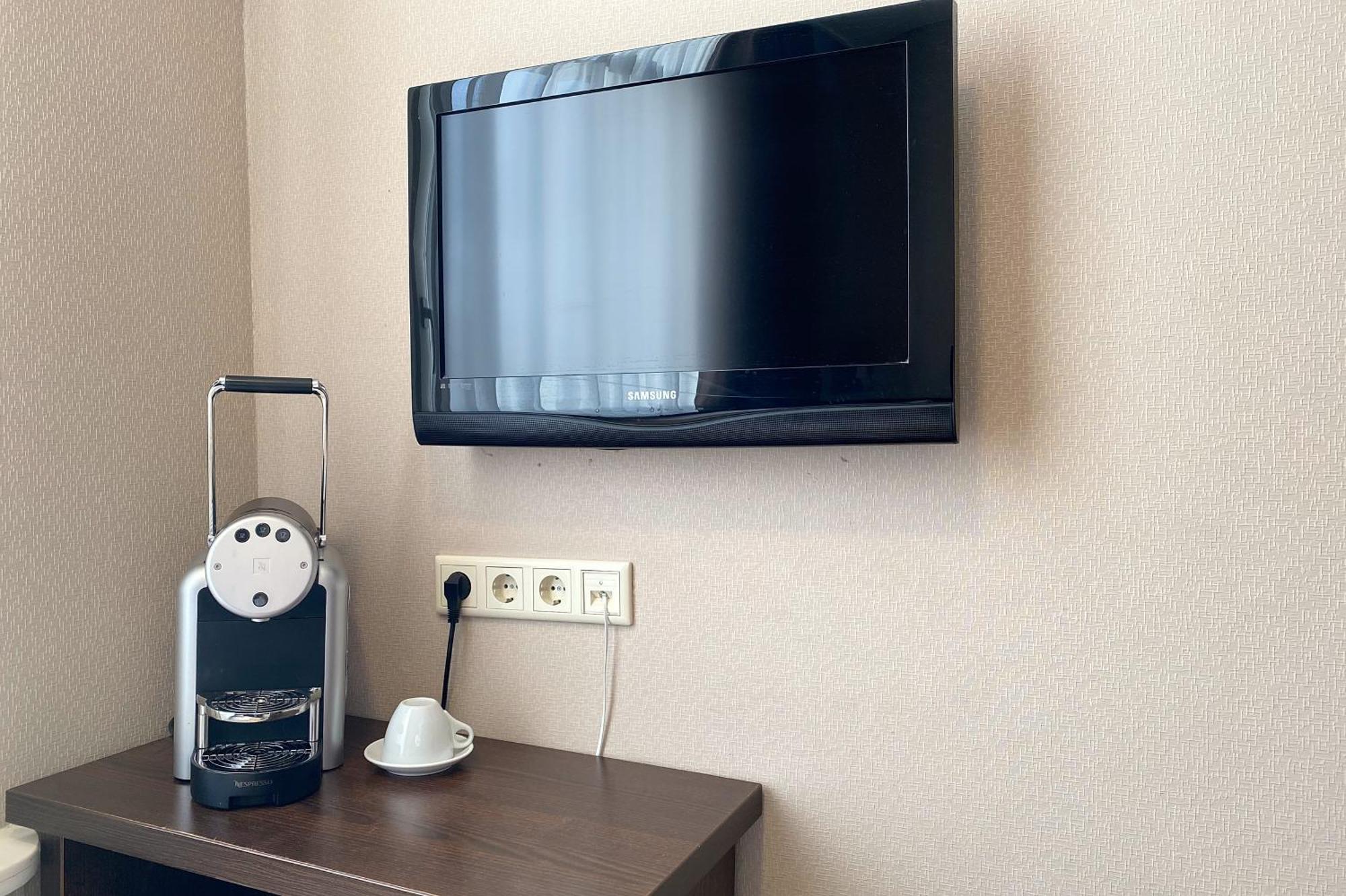 Small Single Room