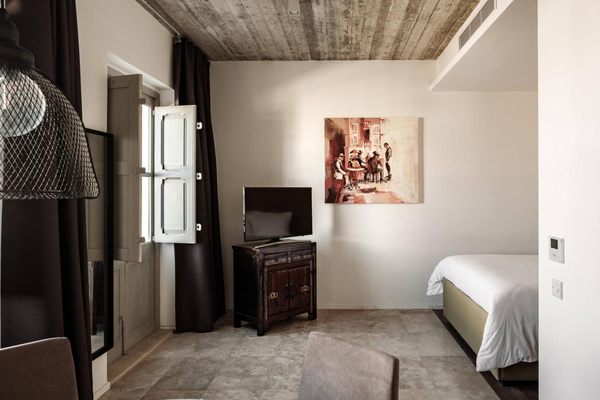 Penthouse Suite