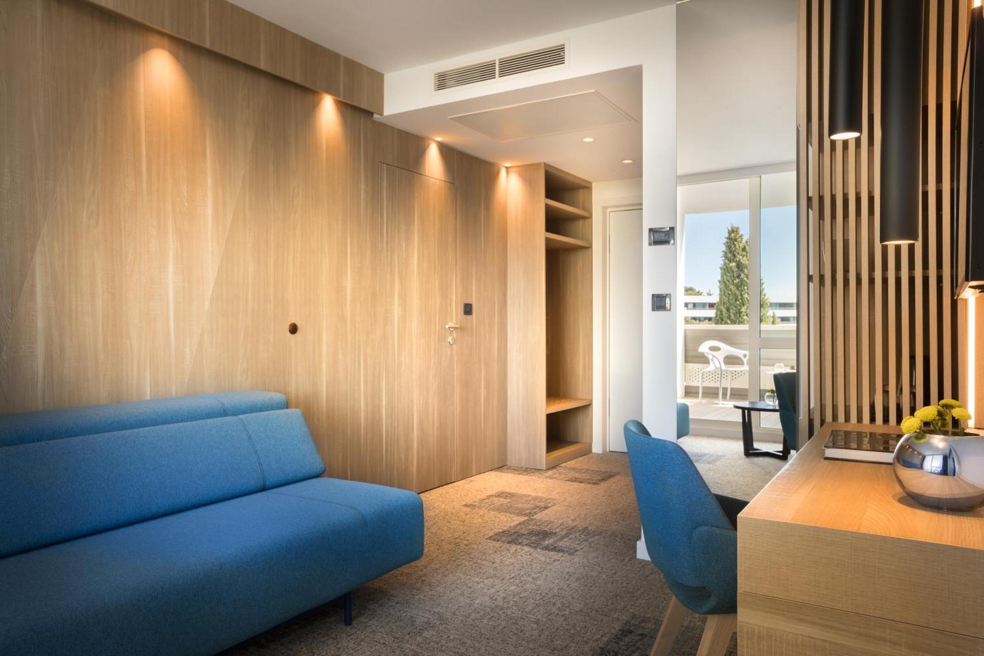 Deluxe Suite Eden