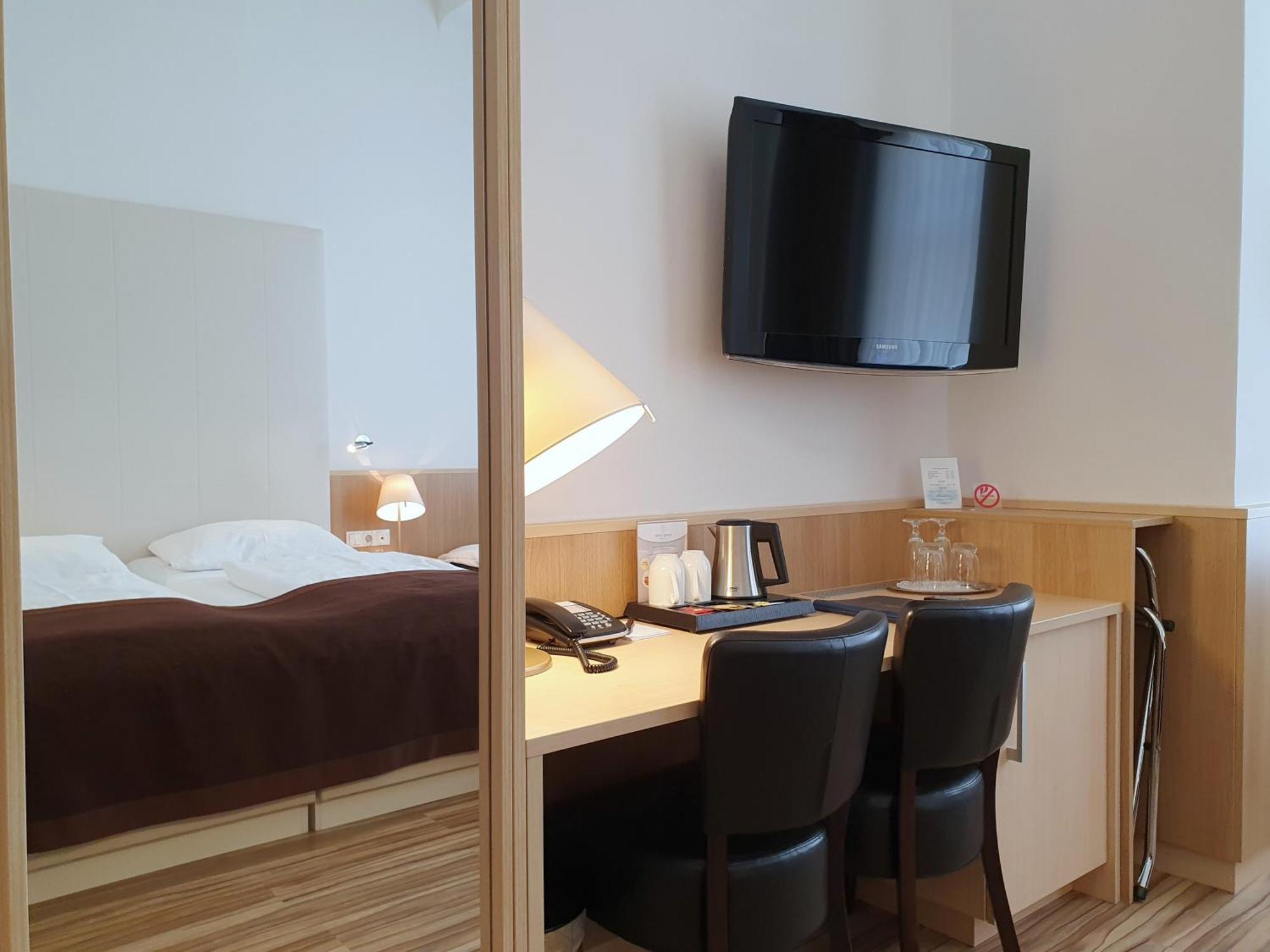 Executive Triple Room