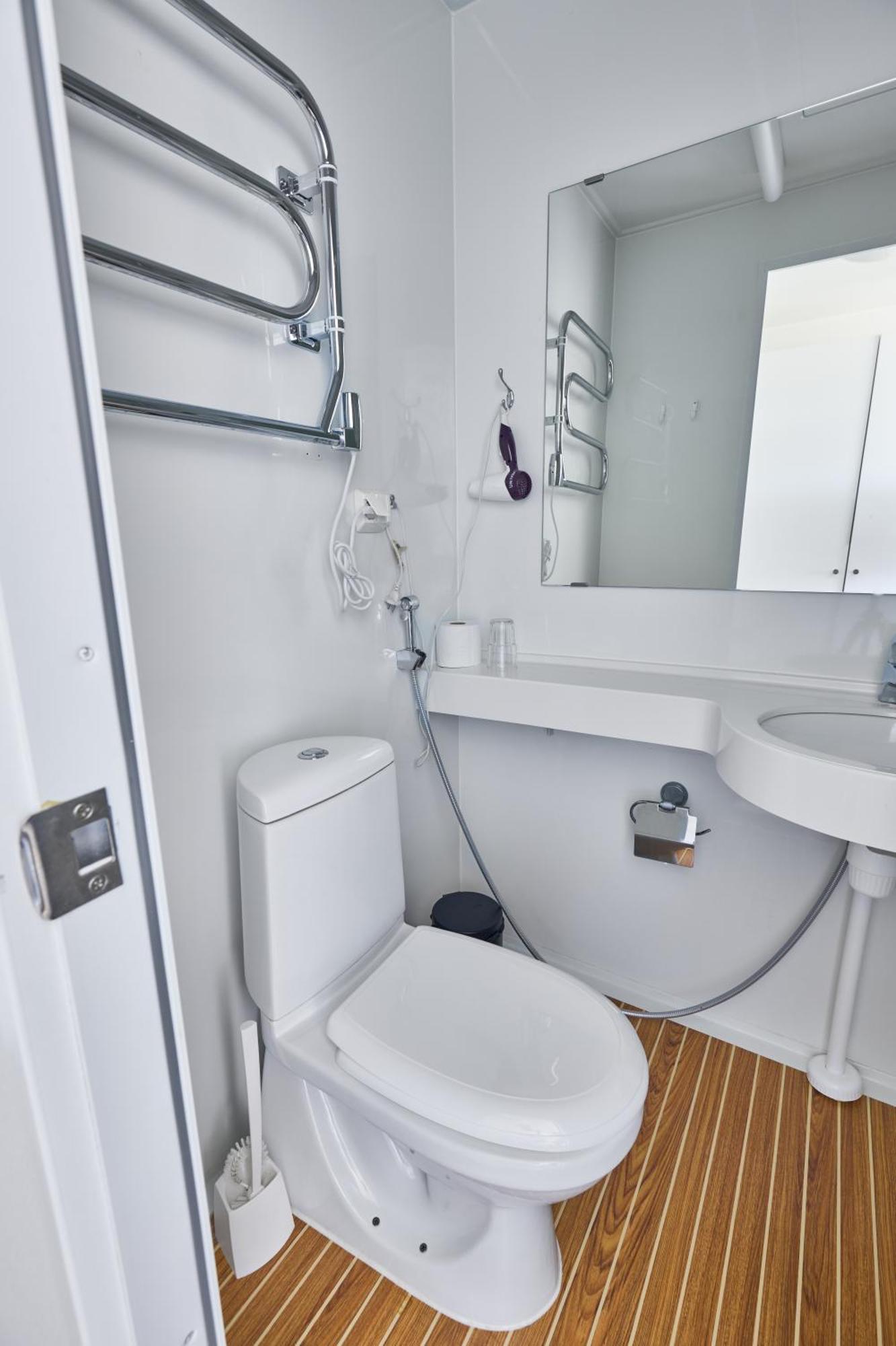 Small Single Room