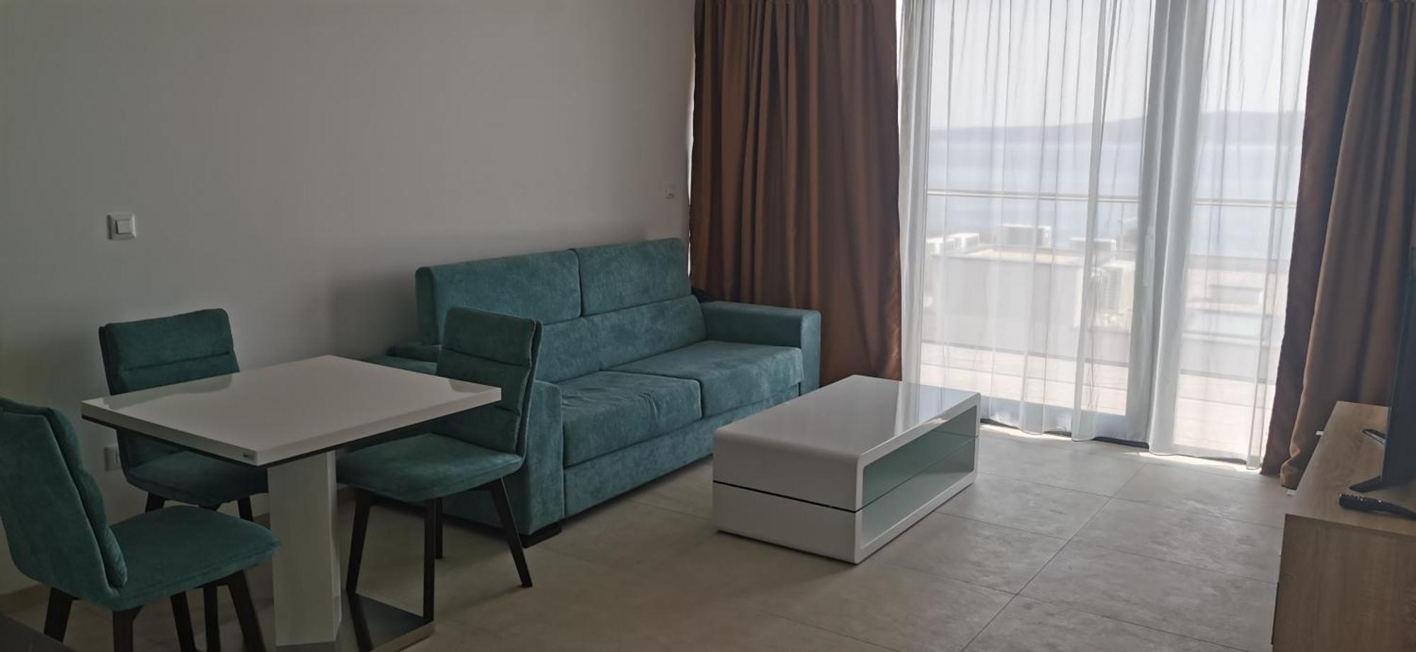 Superior King Suite