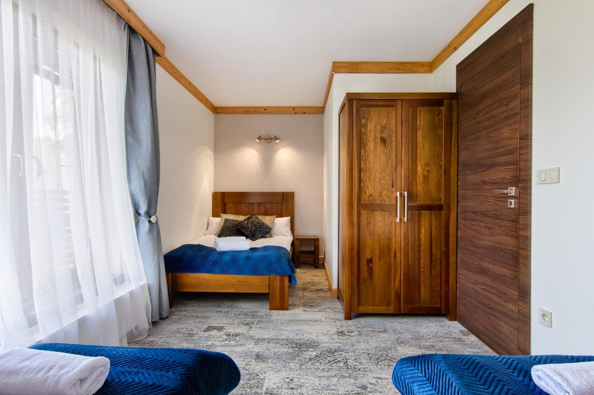 Apartament z balkonem