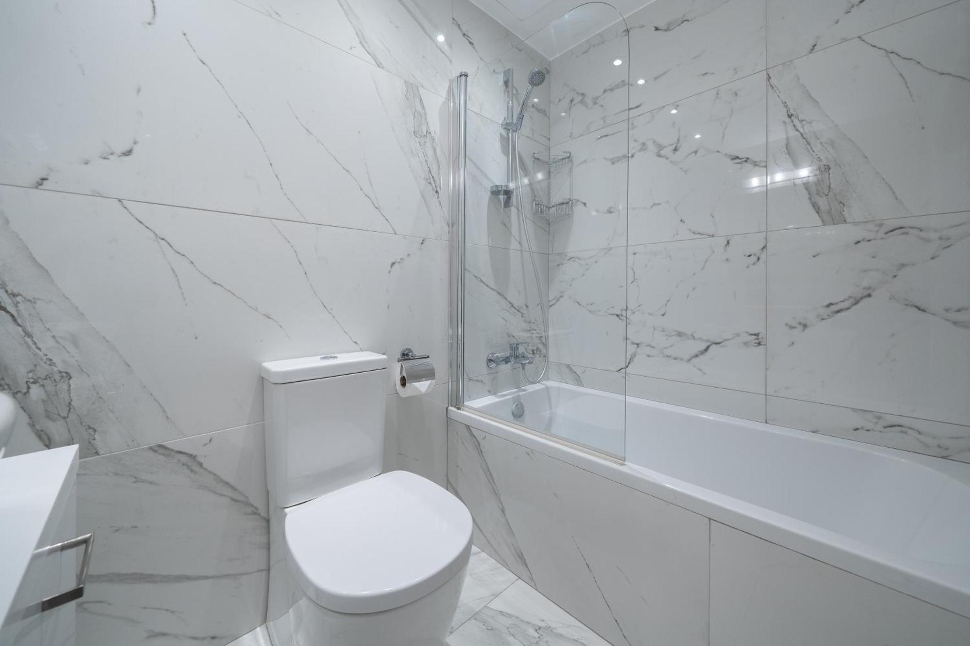 Superior Three-Bedroom Apartment