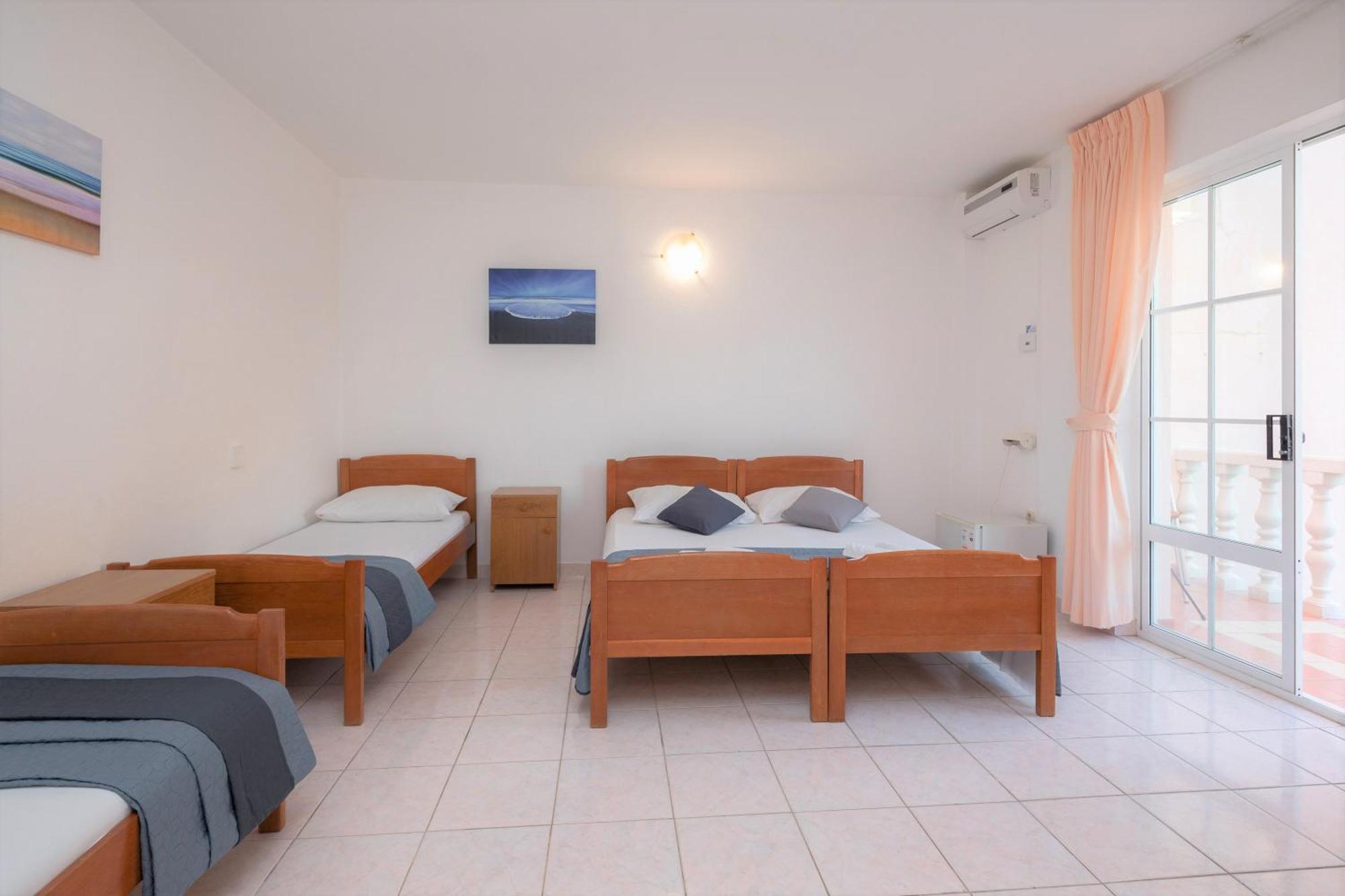 Quadruple Room Sea View