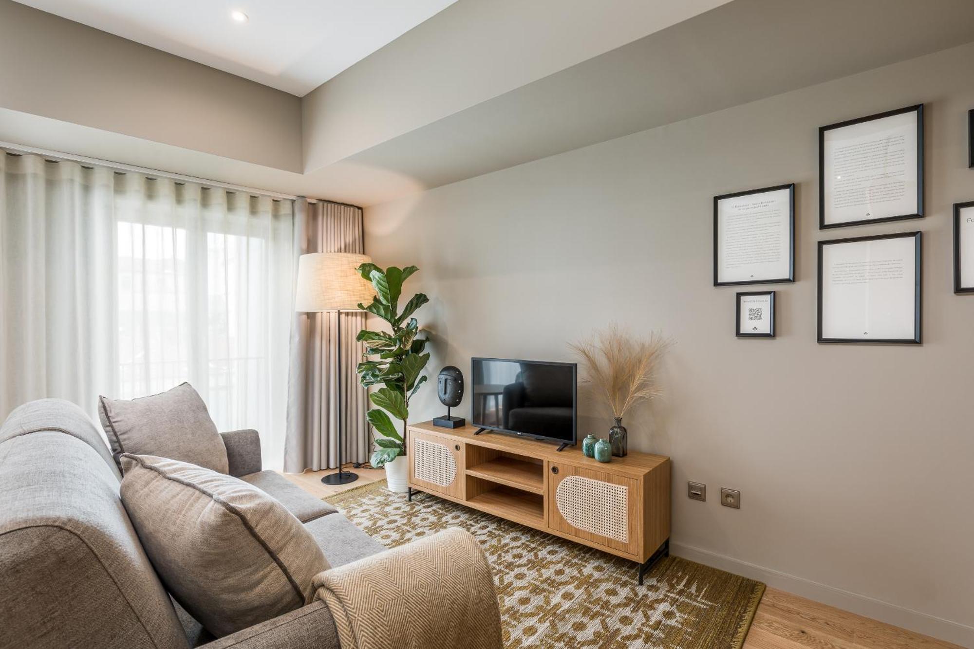 Double or Twin Room Garden View