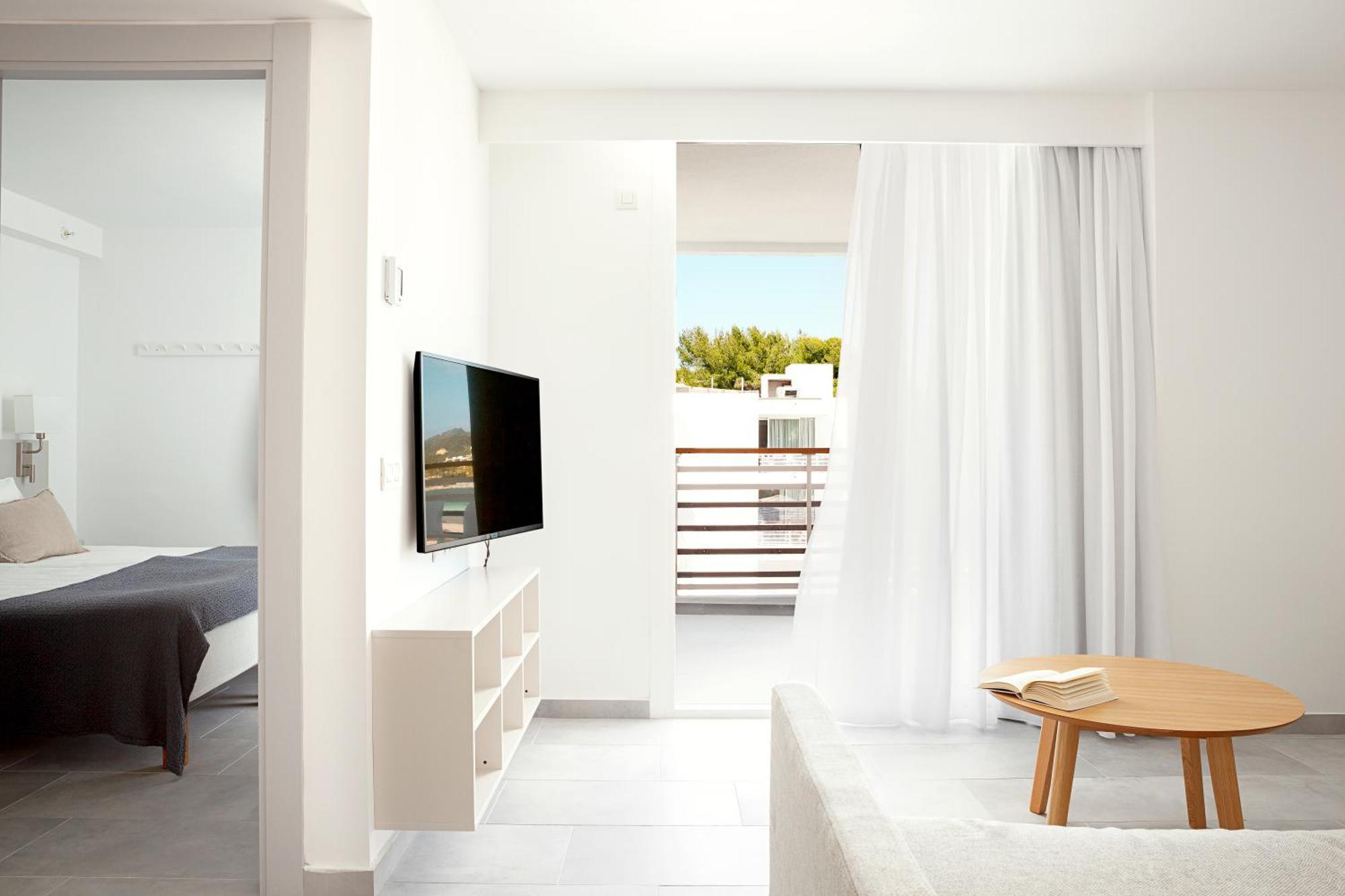 Apartament z balkonem i widokiem na okolicę