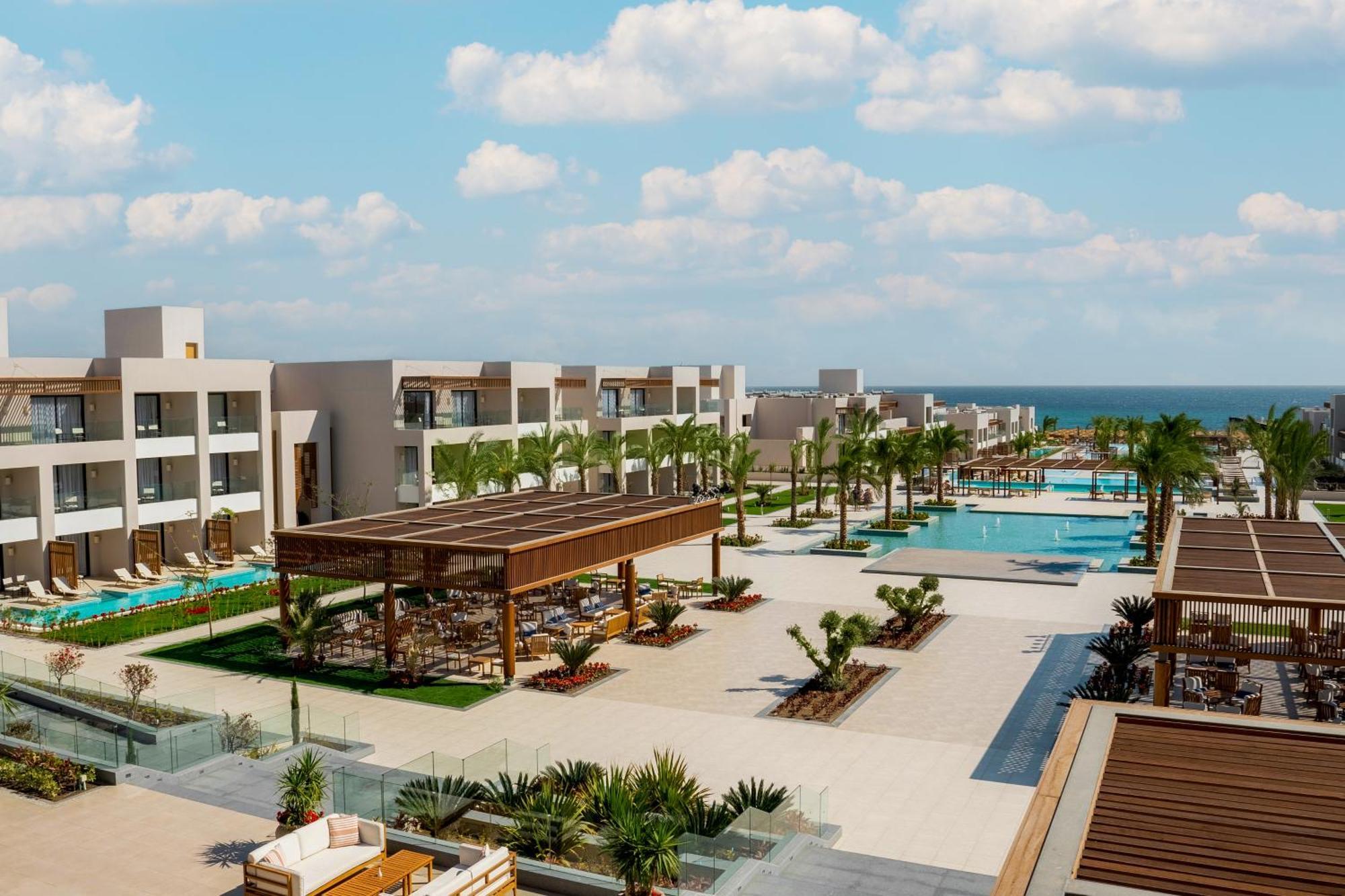 Premium Superior Queen or Twin Beds Pool View