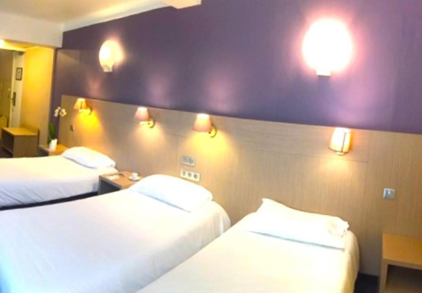 Triple Room