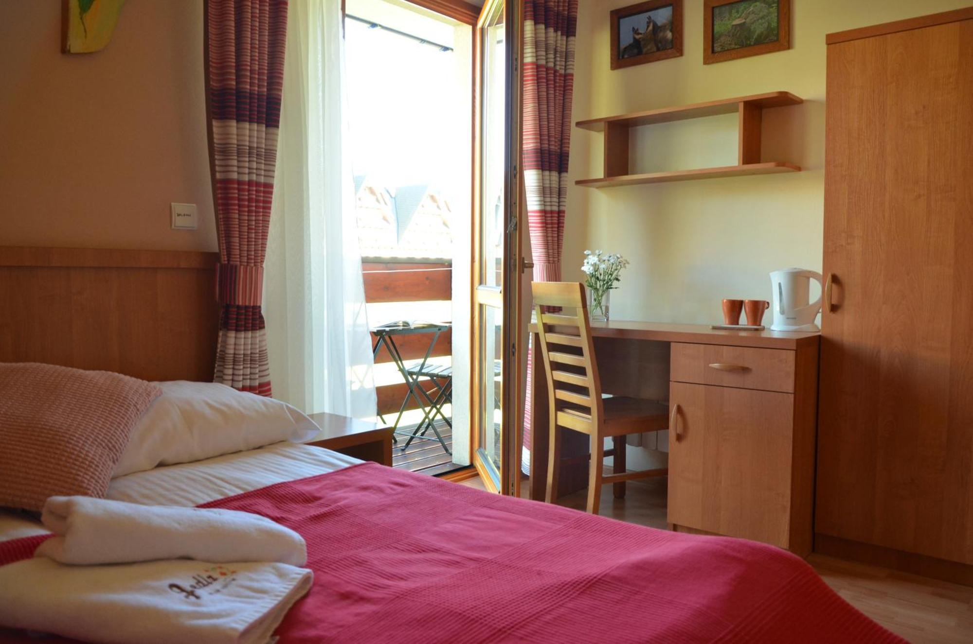 Single Room with Balcony,1641743870:JPEG