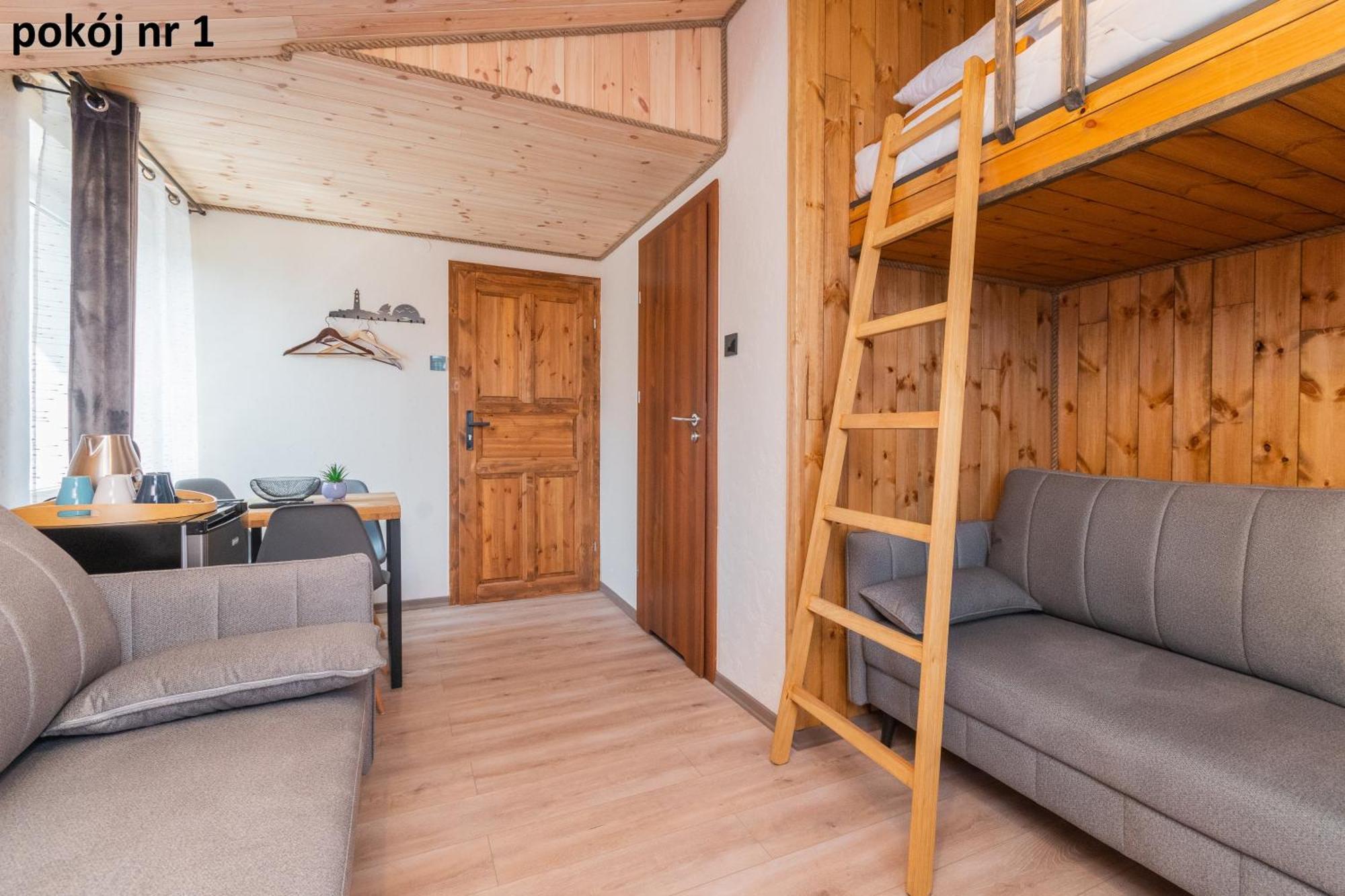 Quadruple Room with Bathroom,1599227548:JPEG