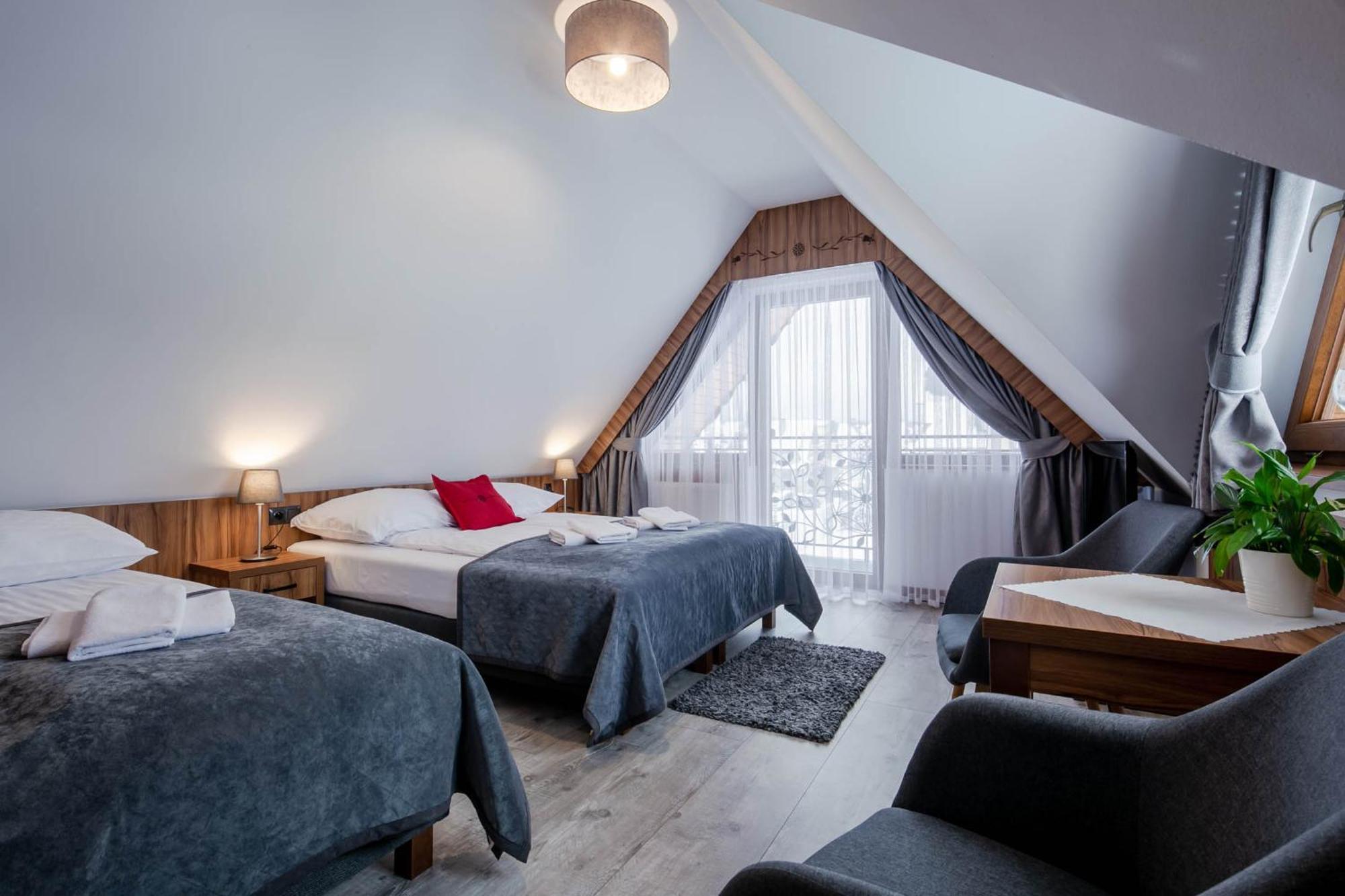 Apartament z 2 sypialniami i widokiem na góry