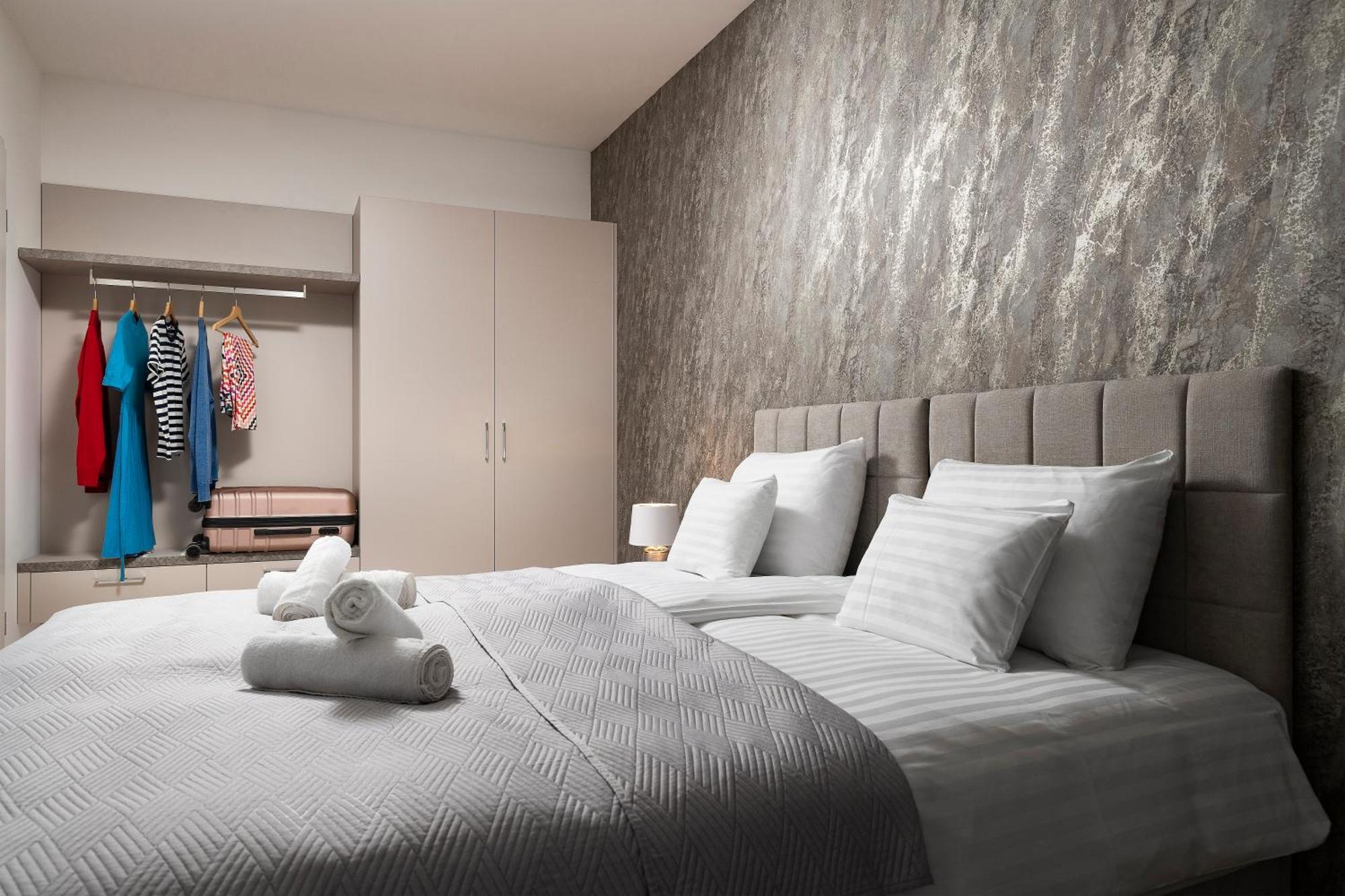 Apartament z 1 sypialnią (w inny budynku)