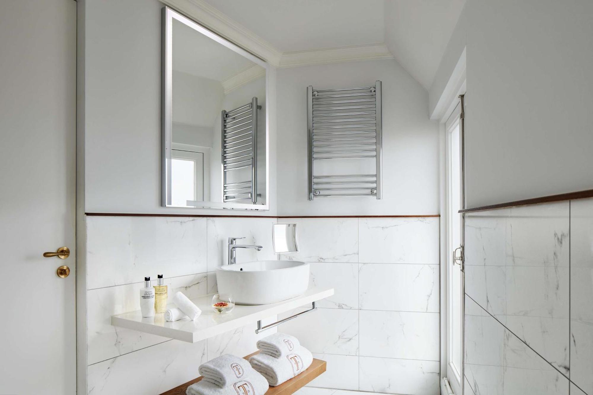 Junior Suite Canal View