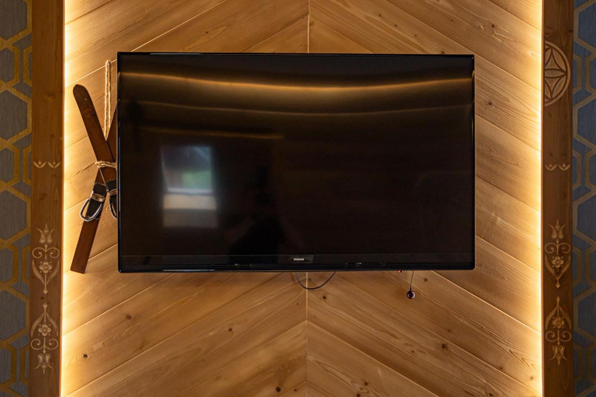 One-Bedroom Premium Apartment,1616893793:JPEG