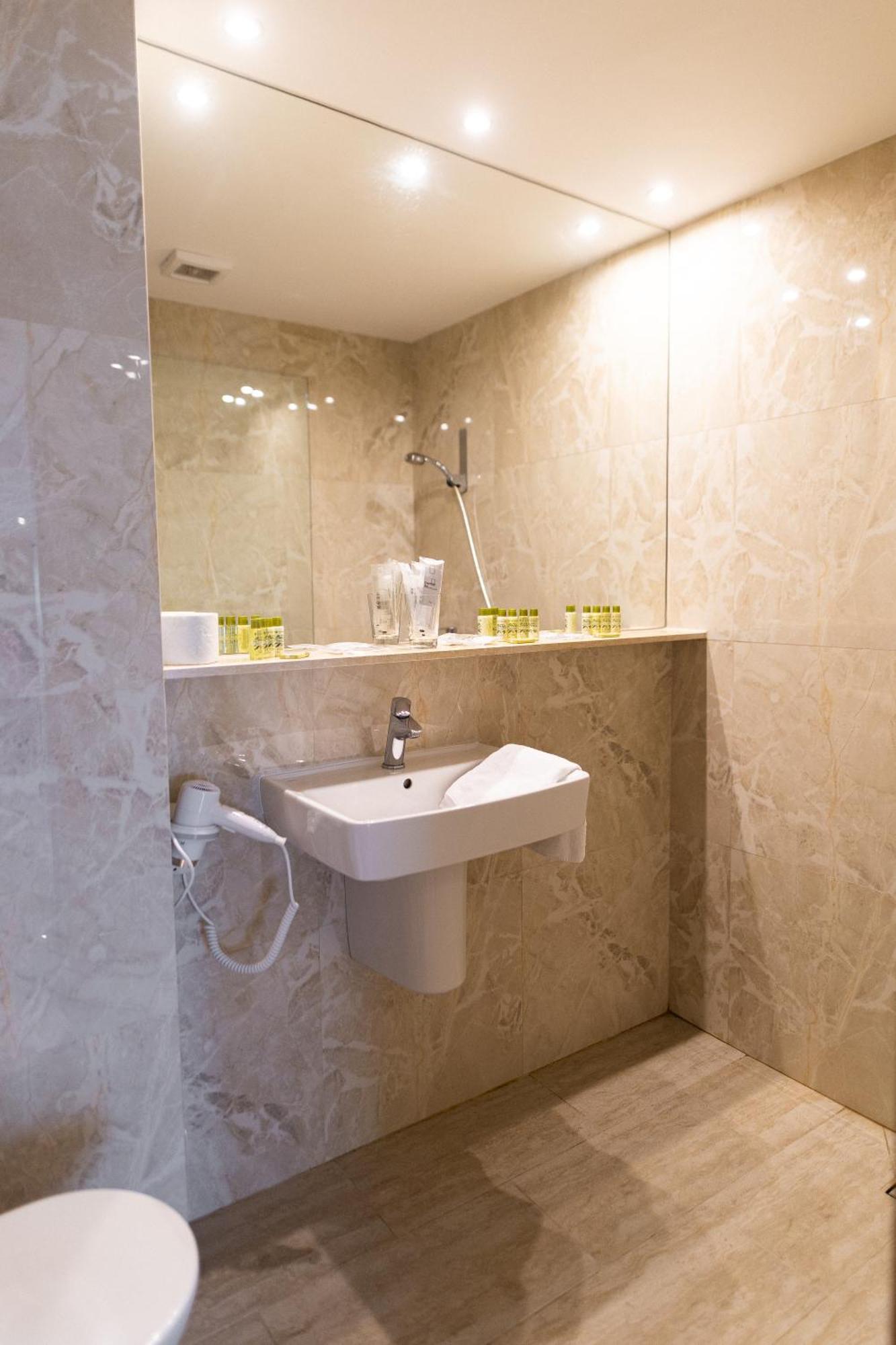 Budget Triple Room
