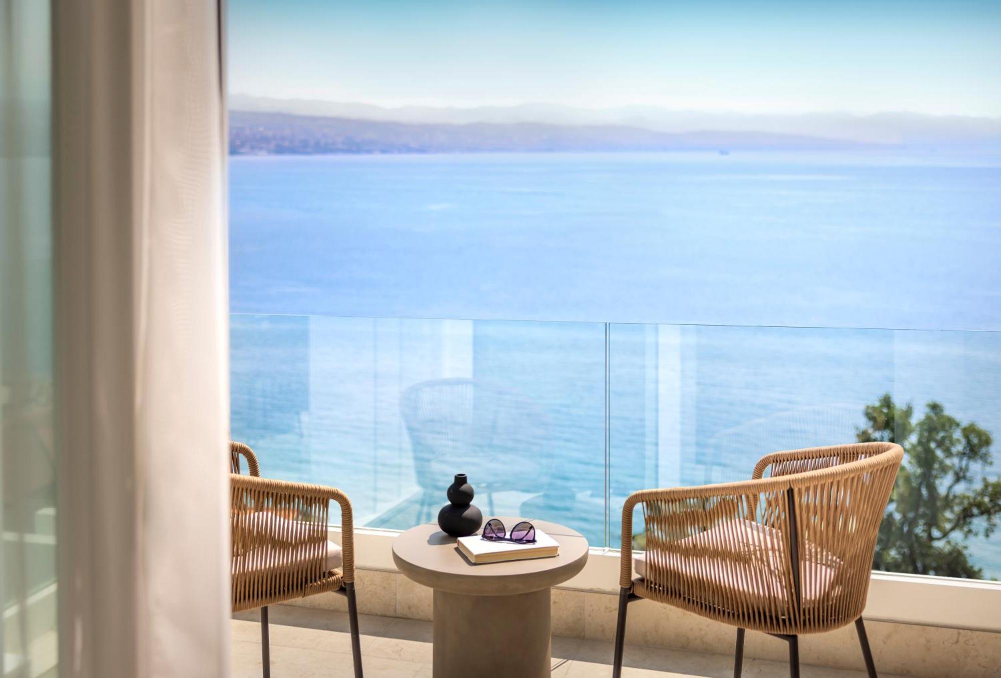Deluxe Double Room Balcony Sea View