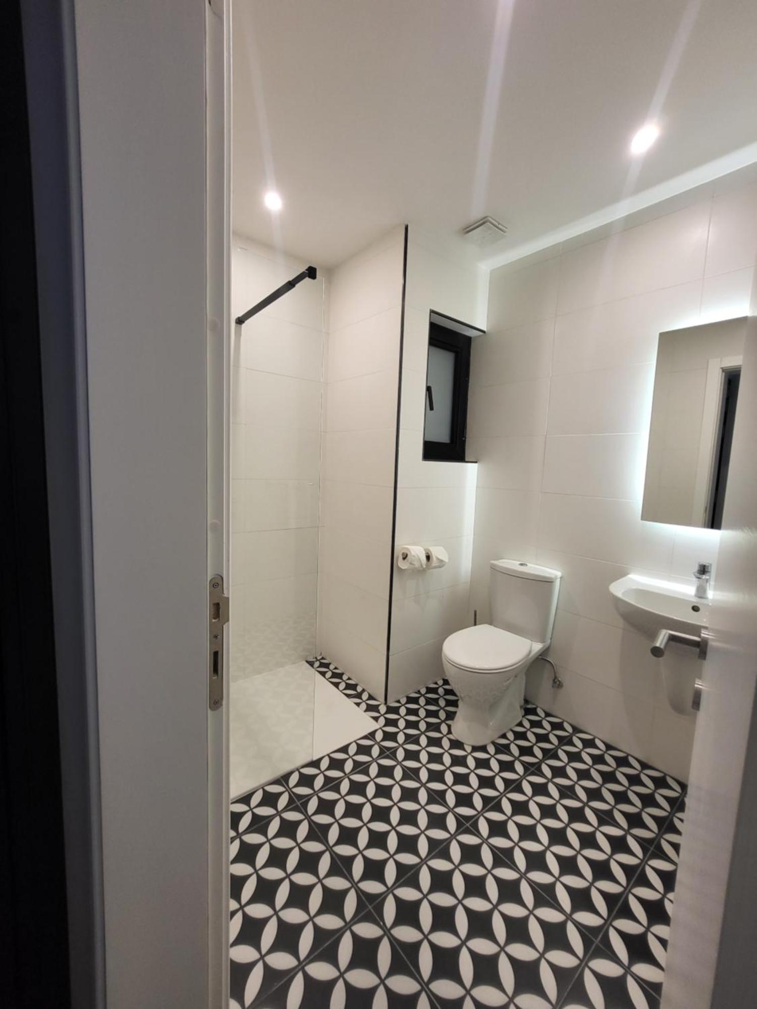Double or Twin Room Partial Sea View