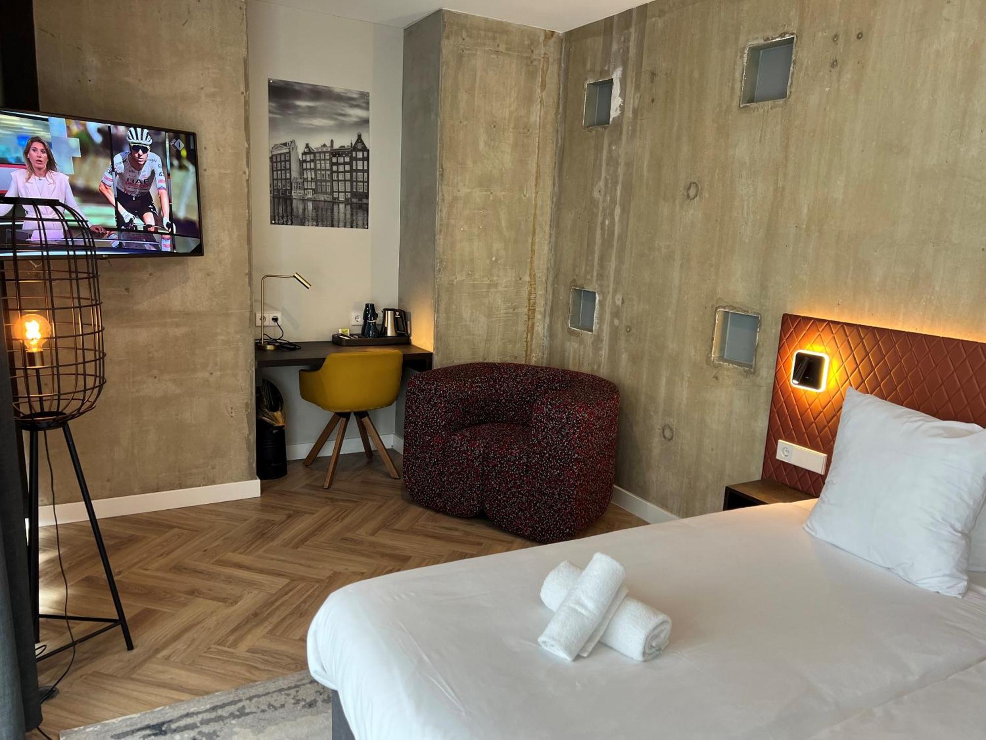 Luxury Triple Room
