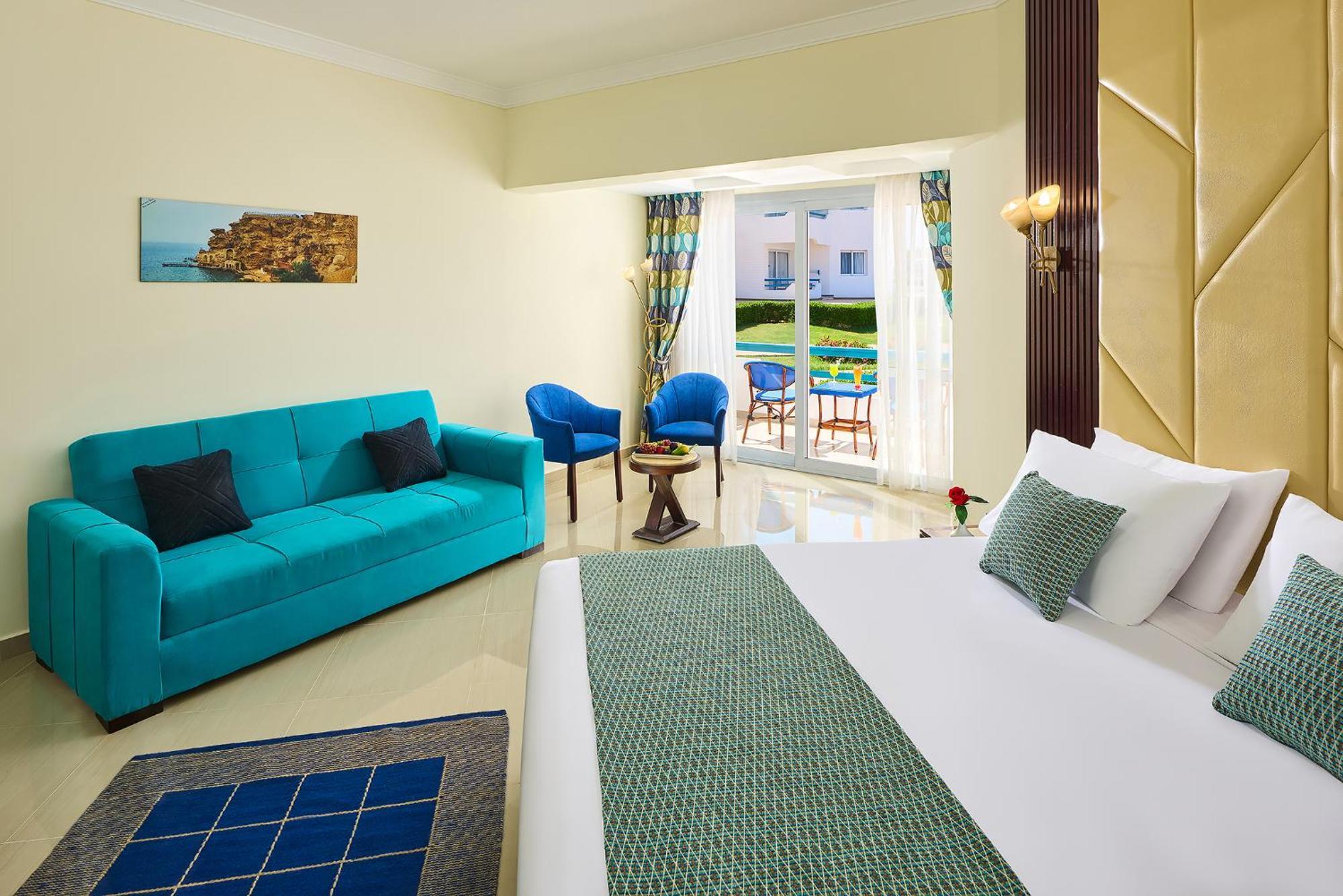 Deluxe Elegant Garden View Room