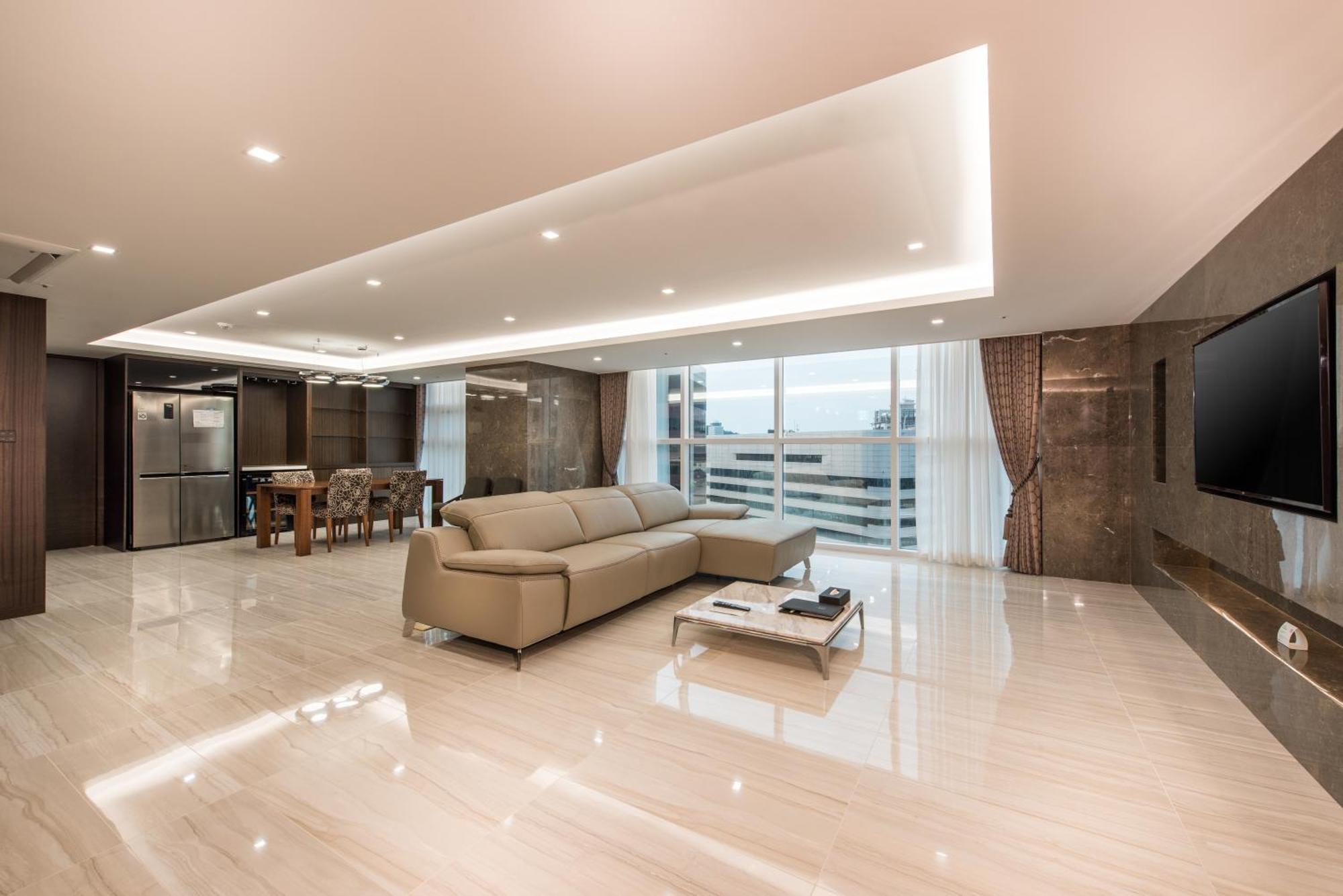 Presidential Suite